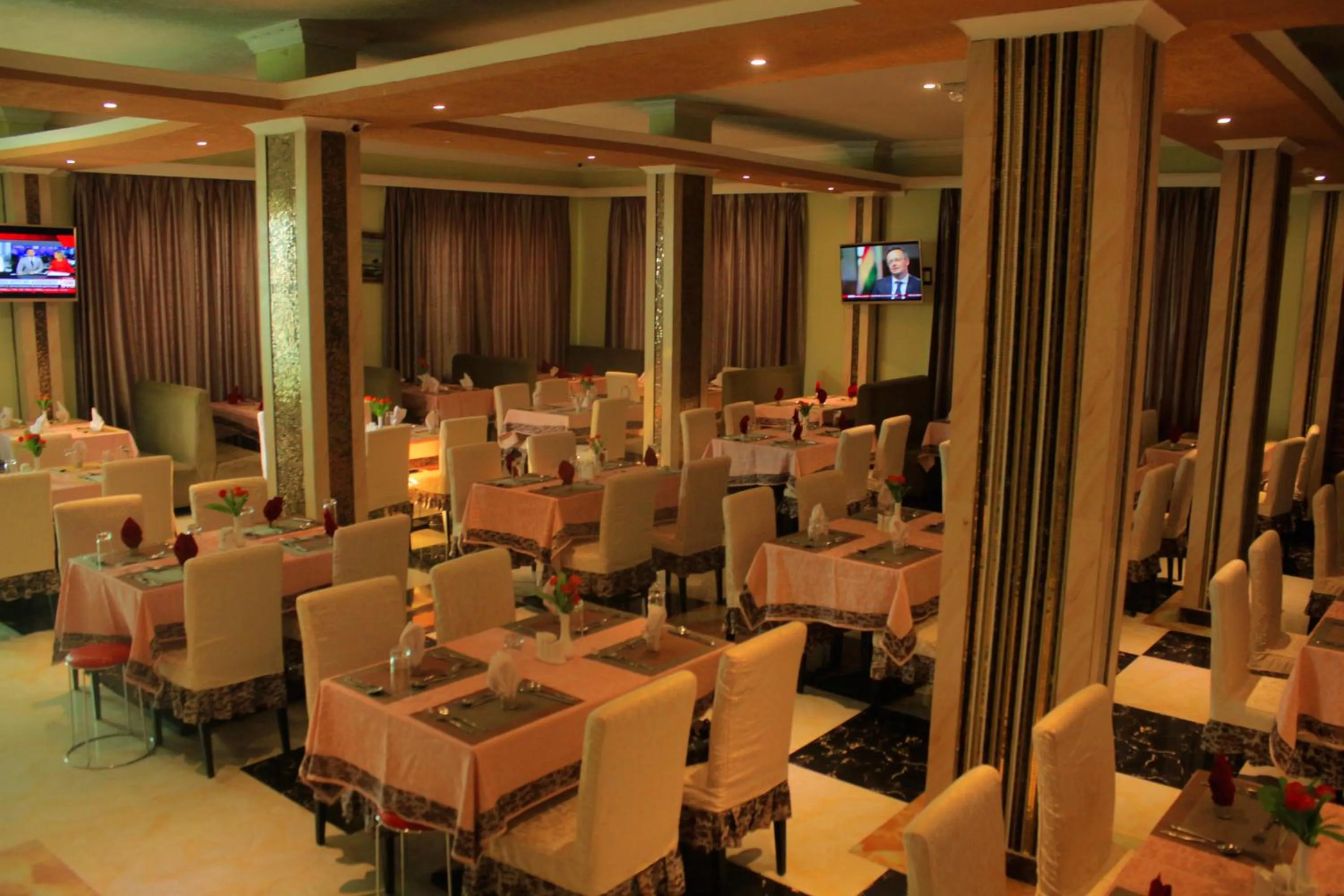 Restaurant/places to eat in Tiffany Diamond Hotels - Mtwara