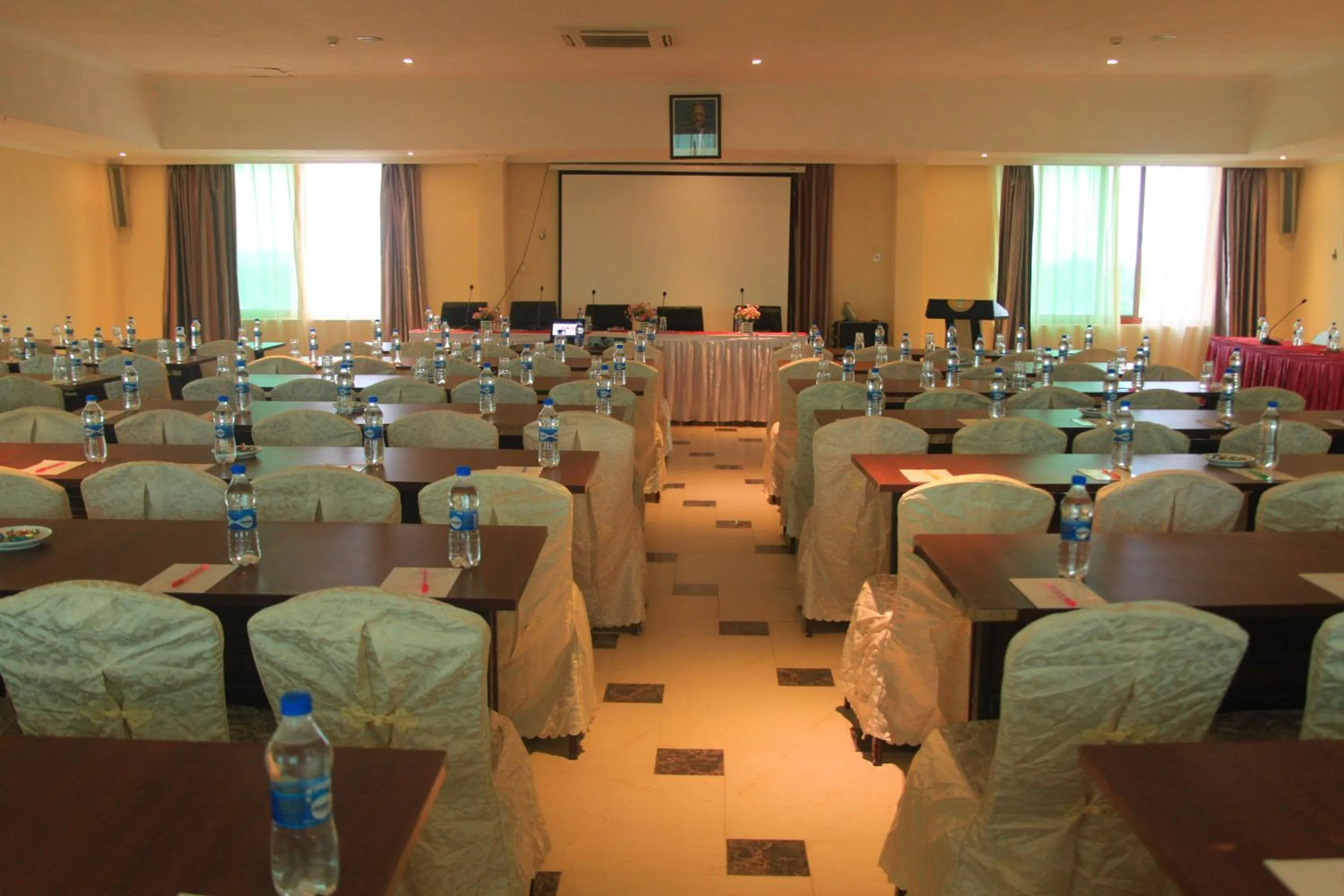 Meeting/conference room in Tiffany Diamond Hotels - Mtwara