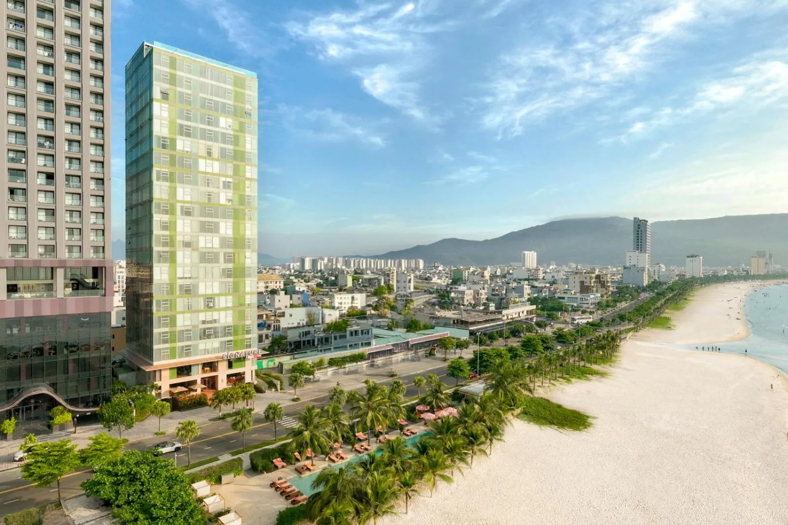 Beach in Signature by M Village Beachfront Hotel