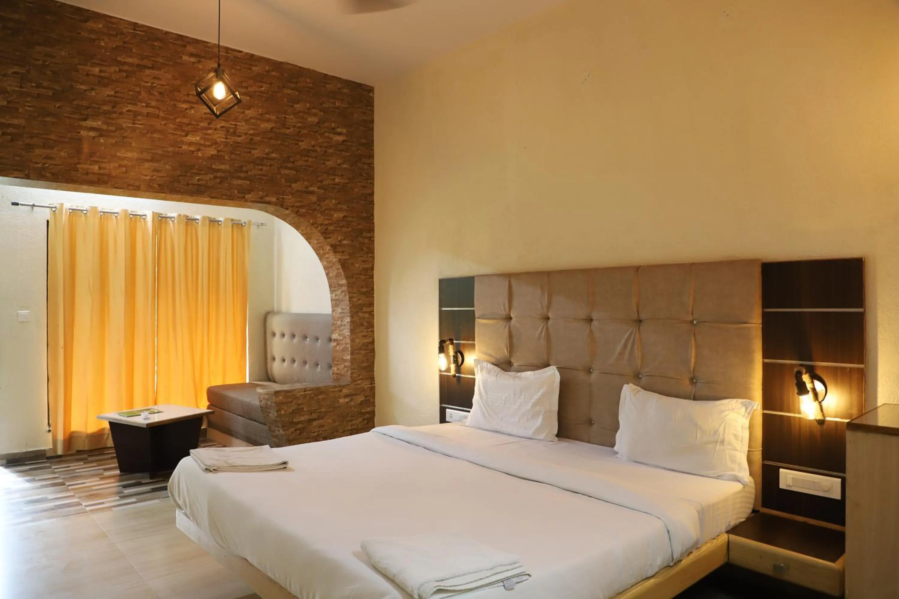 Bedroom, Bed in Rio Resort