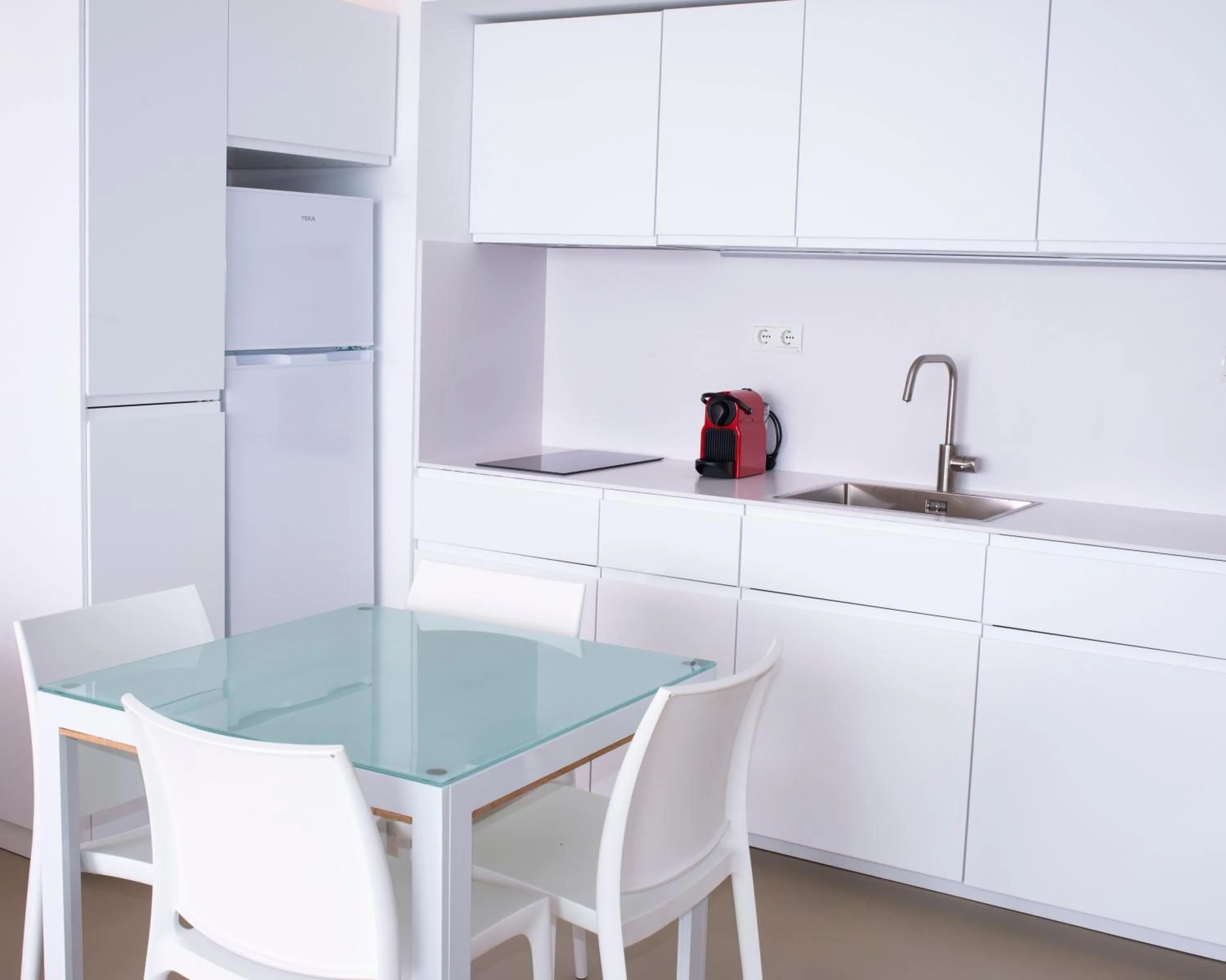 Kitchen or kitchenette in Apartamentos Llobet Ibiza