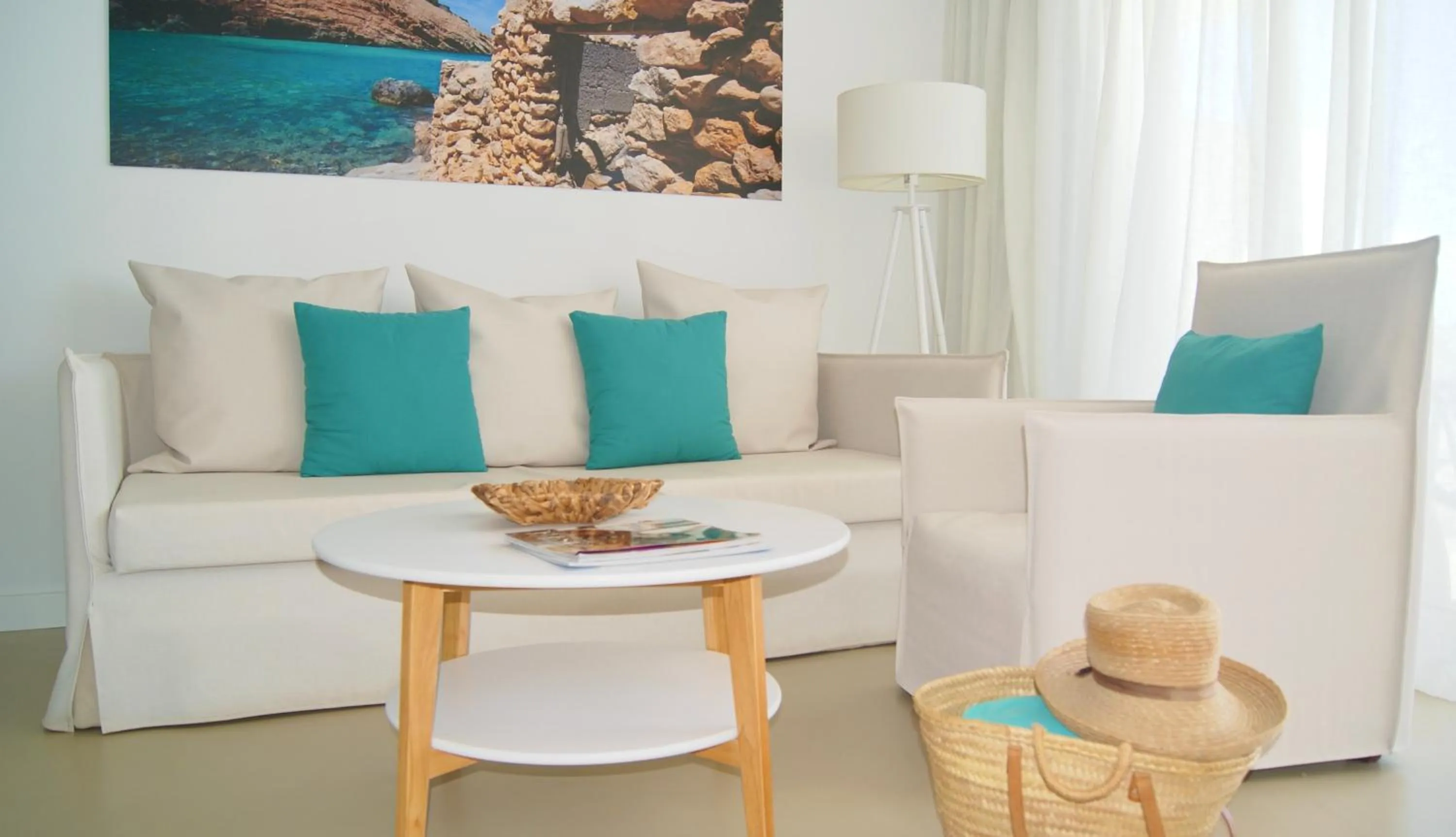 Living room in Apartamentos Llobet Ibiza