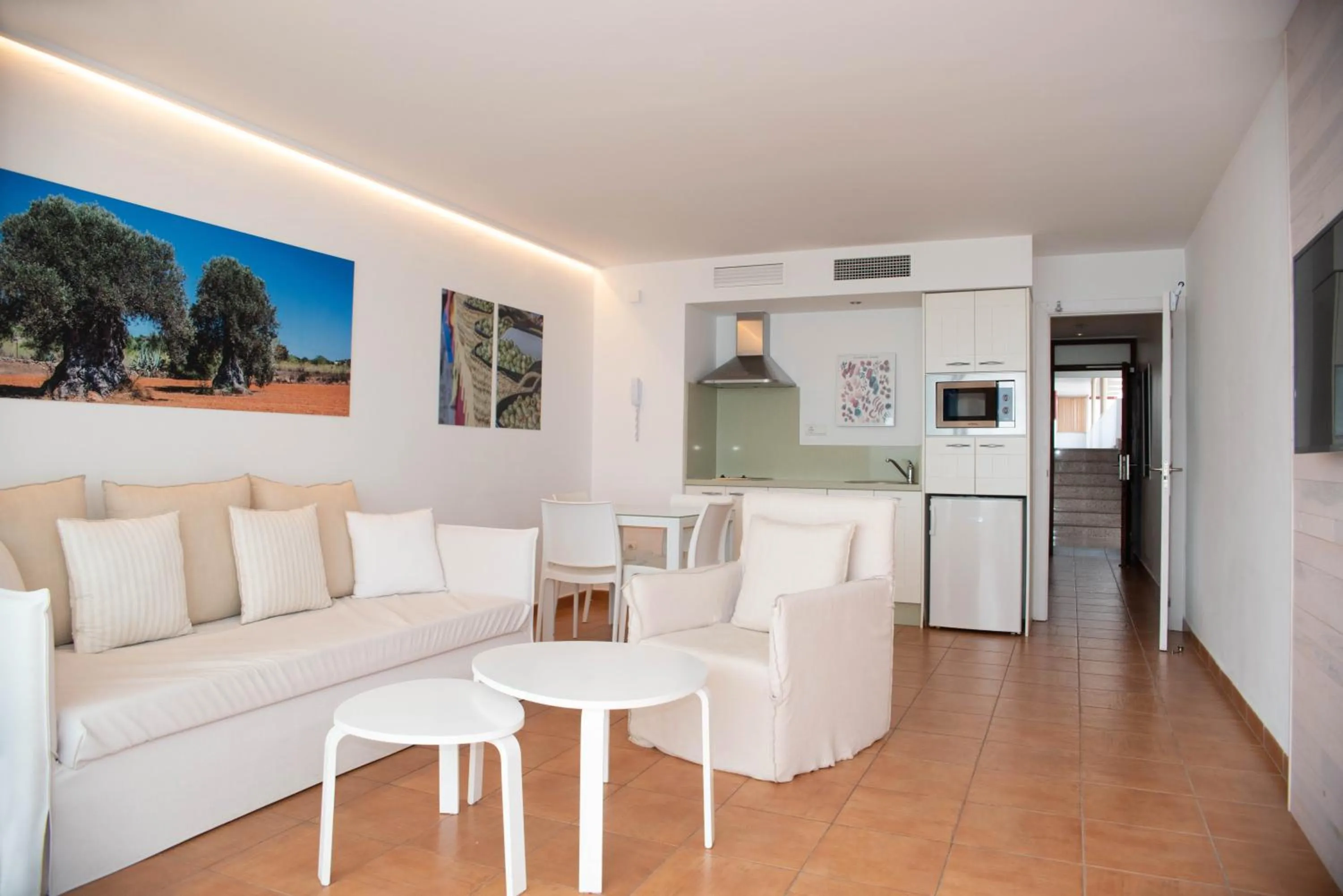 TV and multimedia in Apartamentos Llobet Ibiza