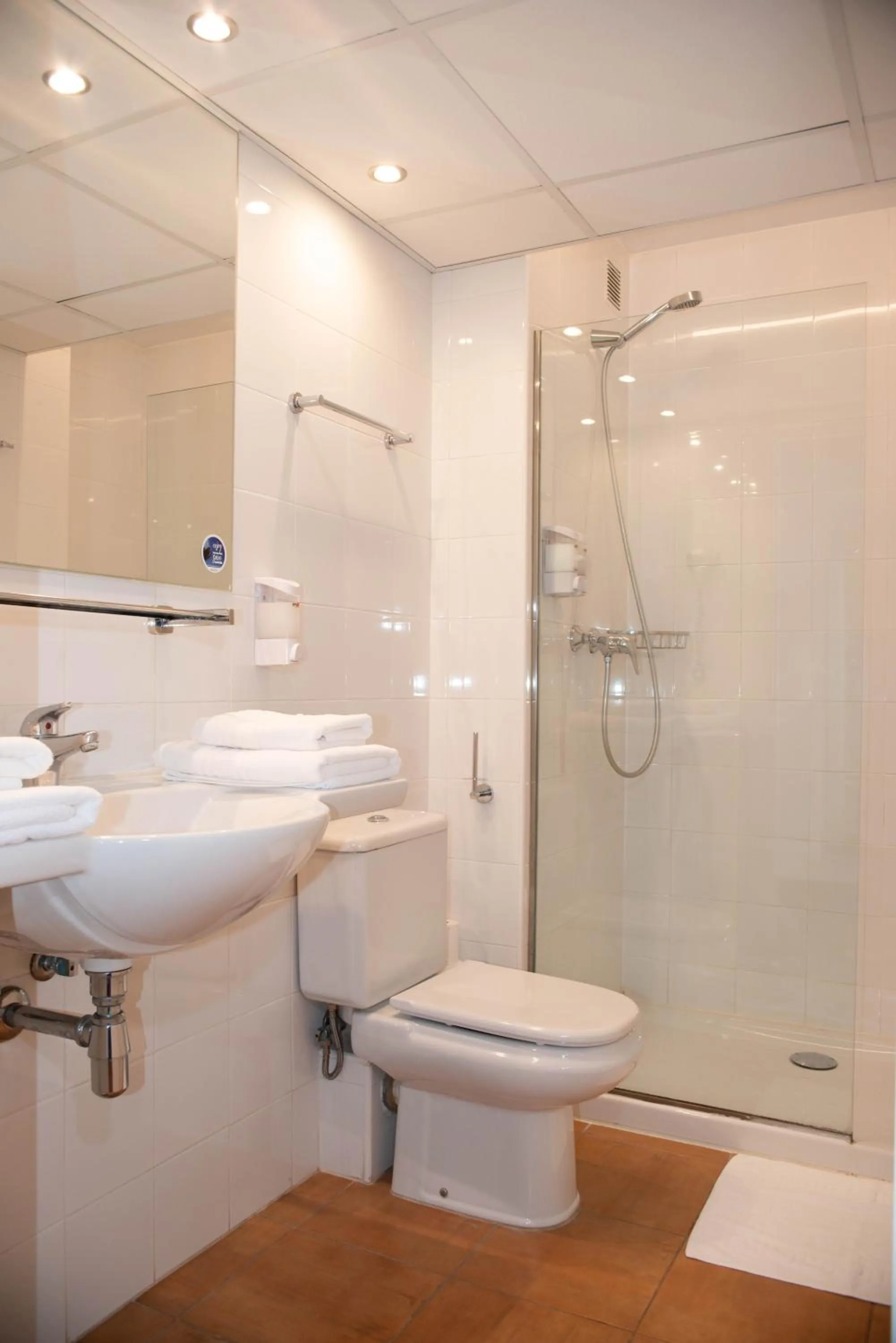 Shower in Apartamentos Llobet Ibiza