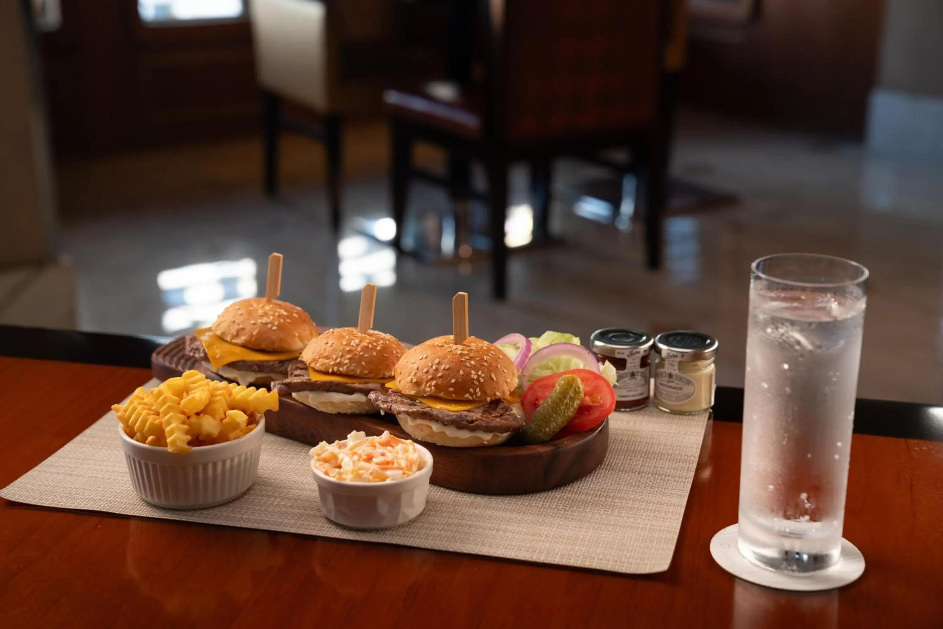 Restaurant/places to eat in Marriott Hotel Jabal Omar Makkah