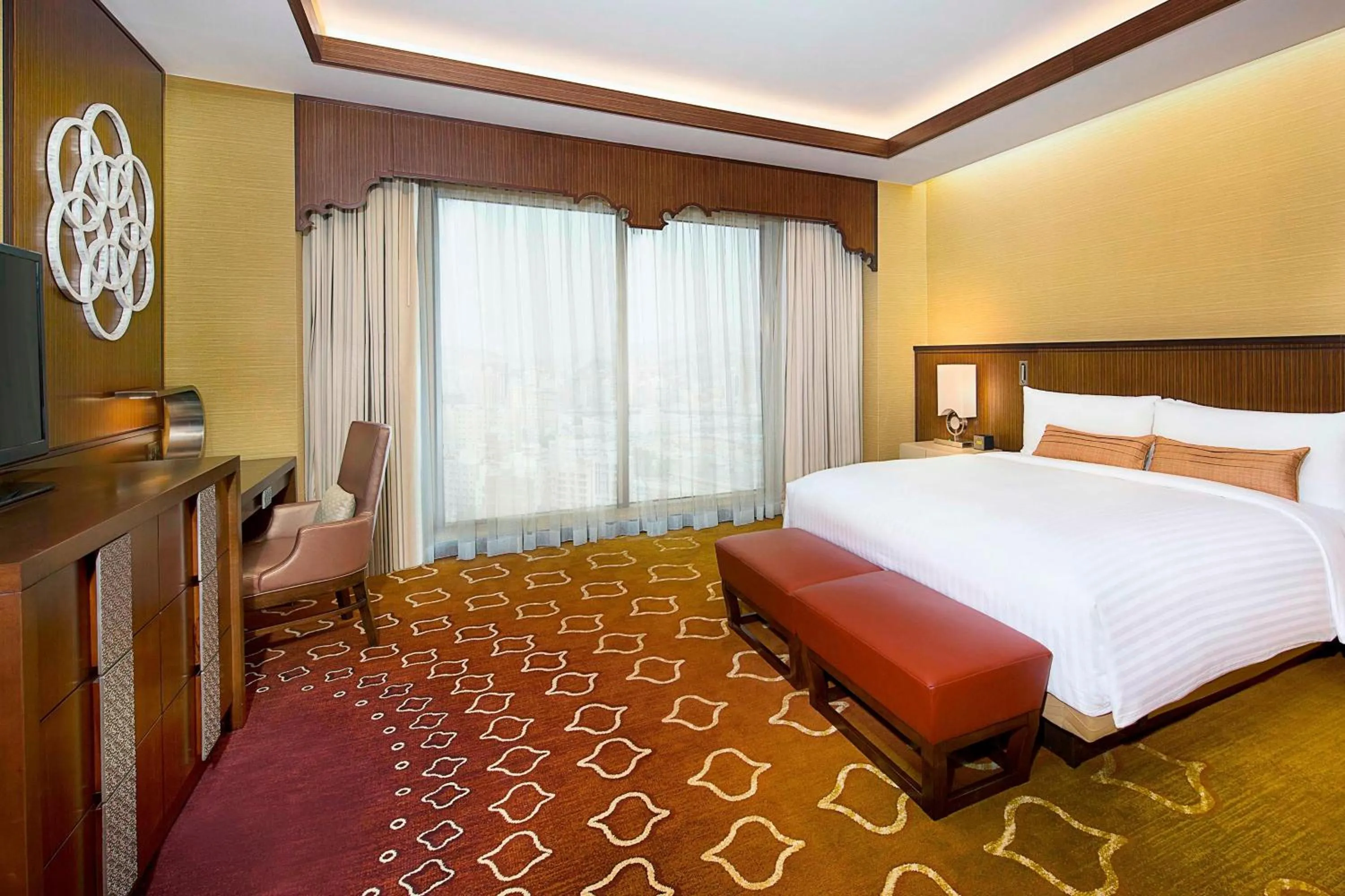 Photo of the whole room, Bed in Marriott Hotel Jabal Omar Makkah