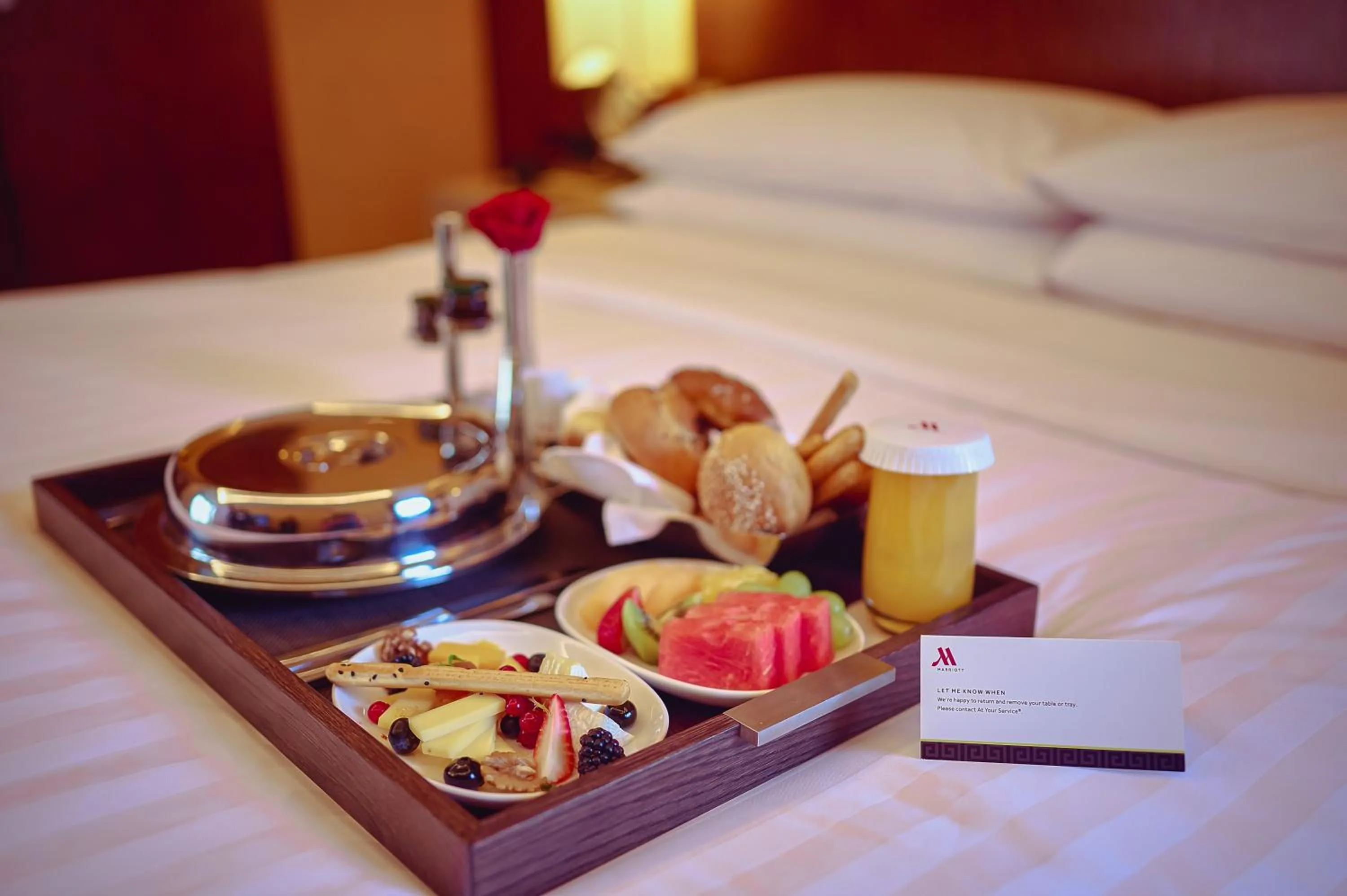 Bedroom, Bed in Marriott Hotel Jabal Omar Makkah