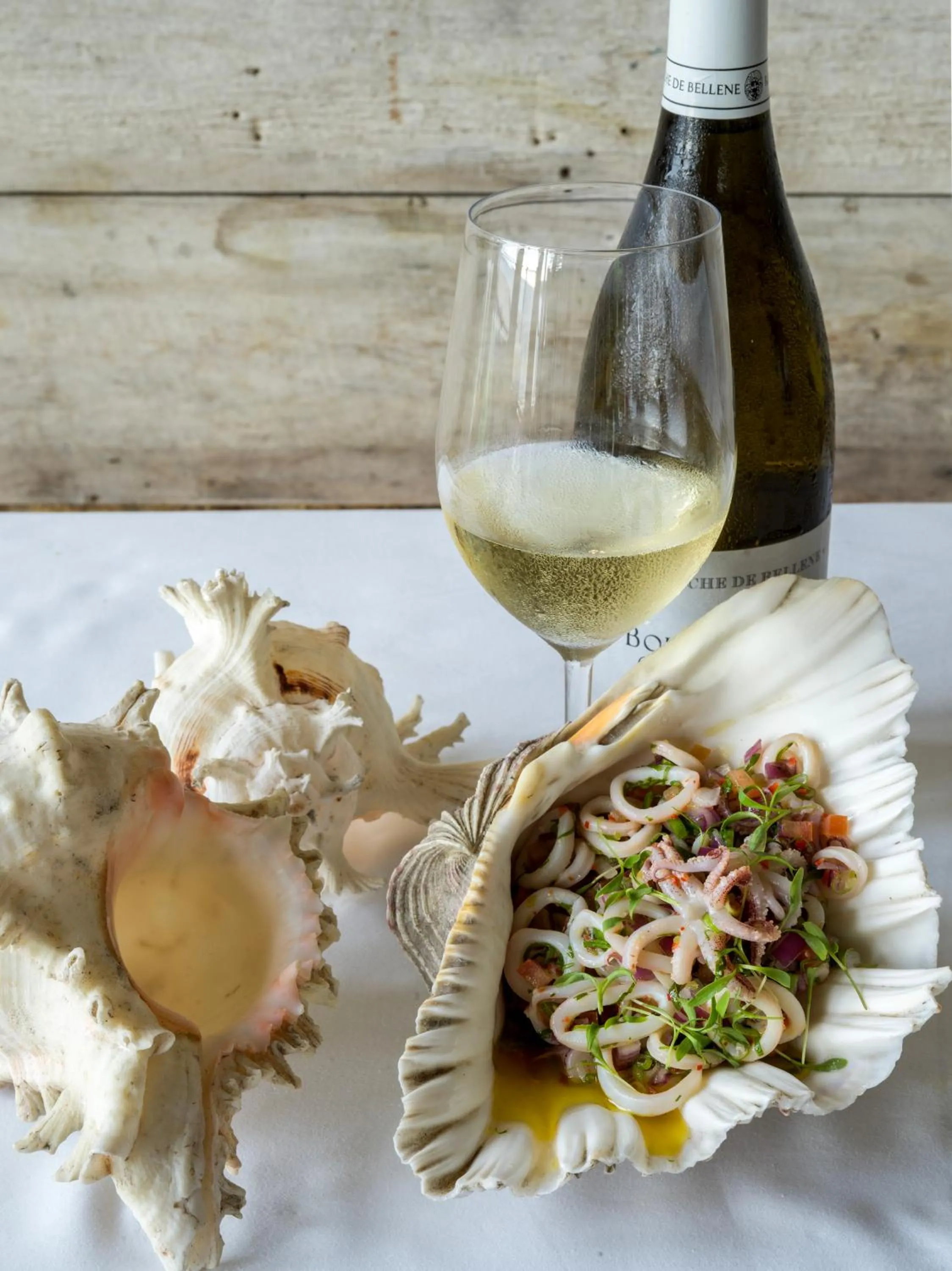 Restaurant/places to eat in TW Guaimbê Exclusive Suítes