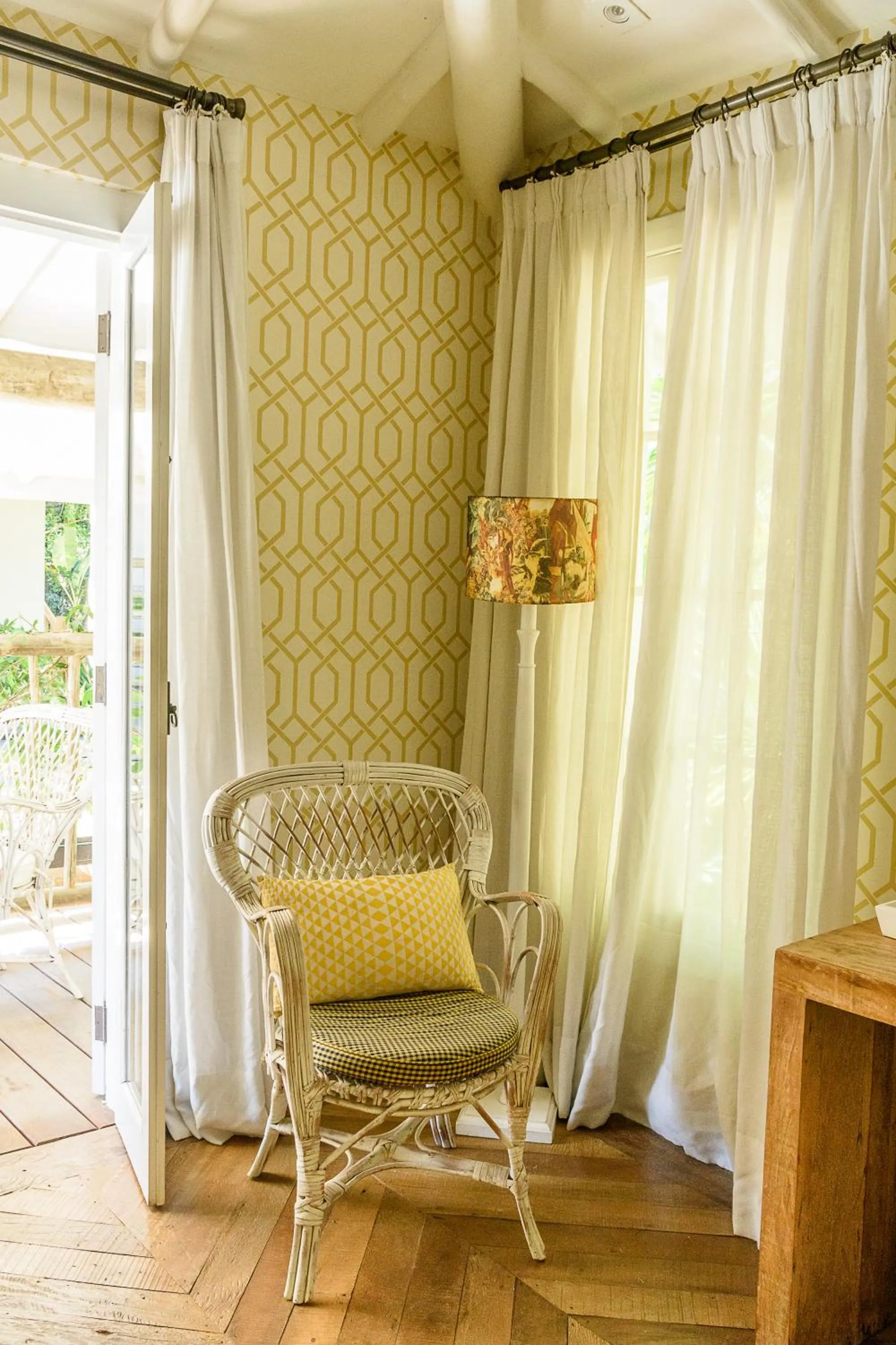 TW Guaimbê Exclusive Suítes