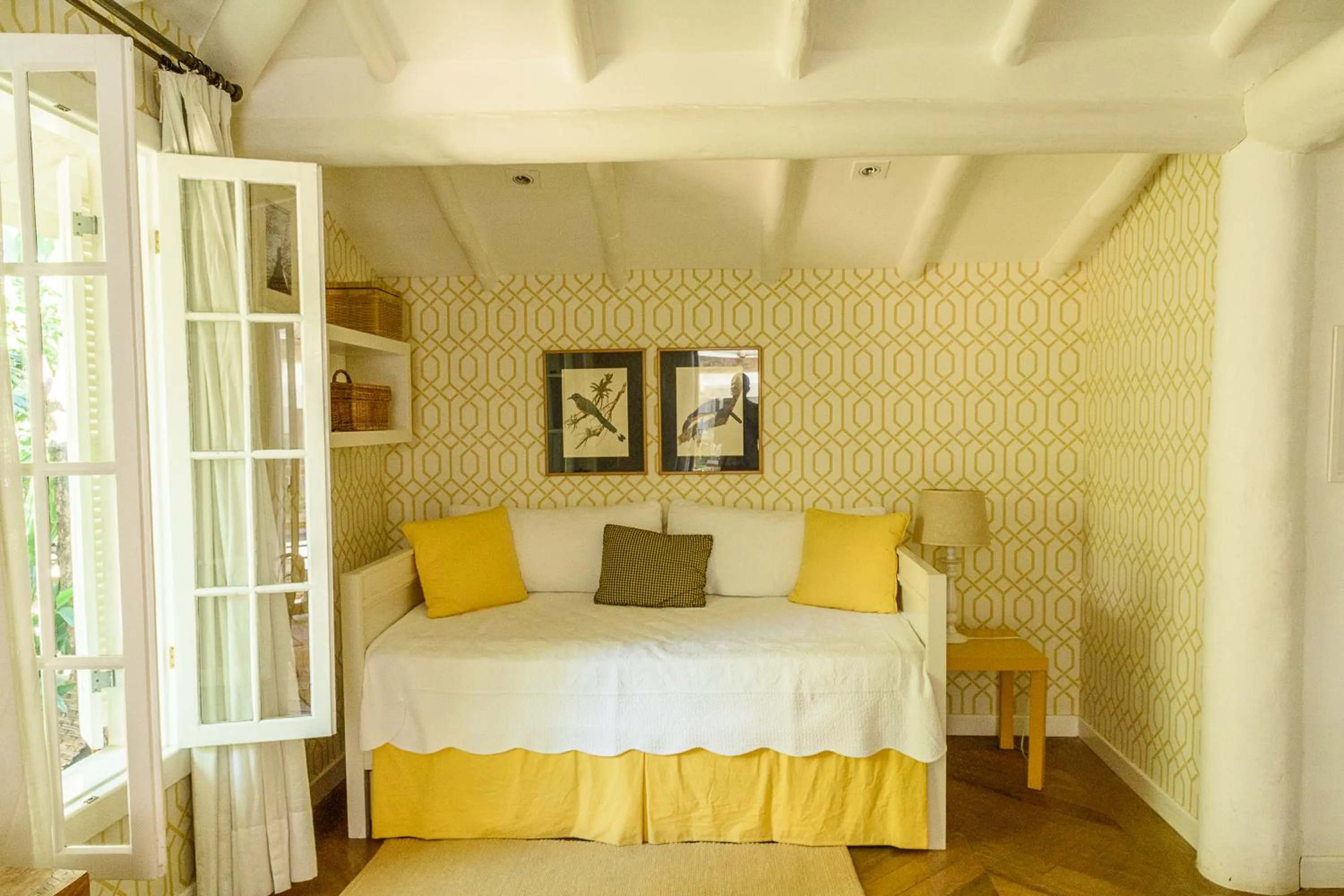 Bed in TW Guaimbê Exclusive Suítes