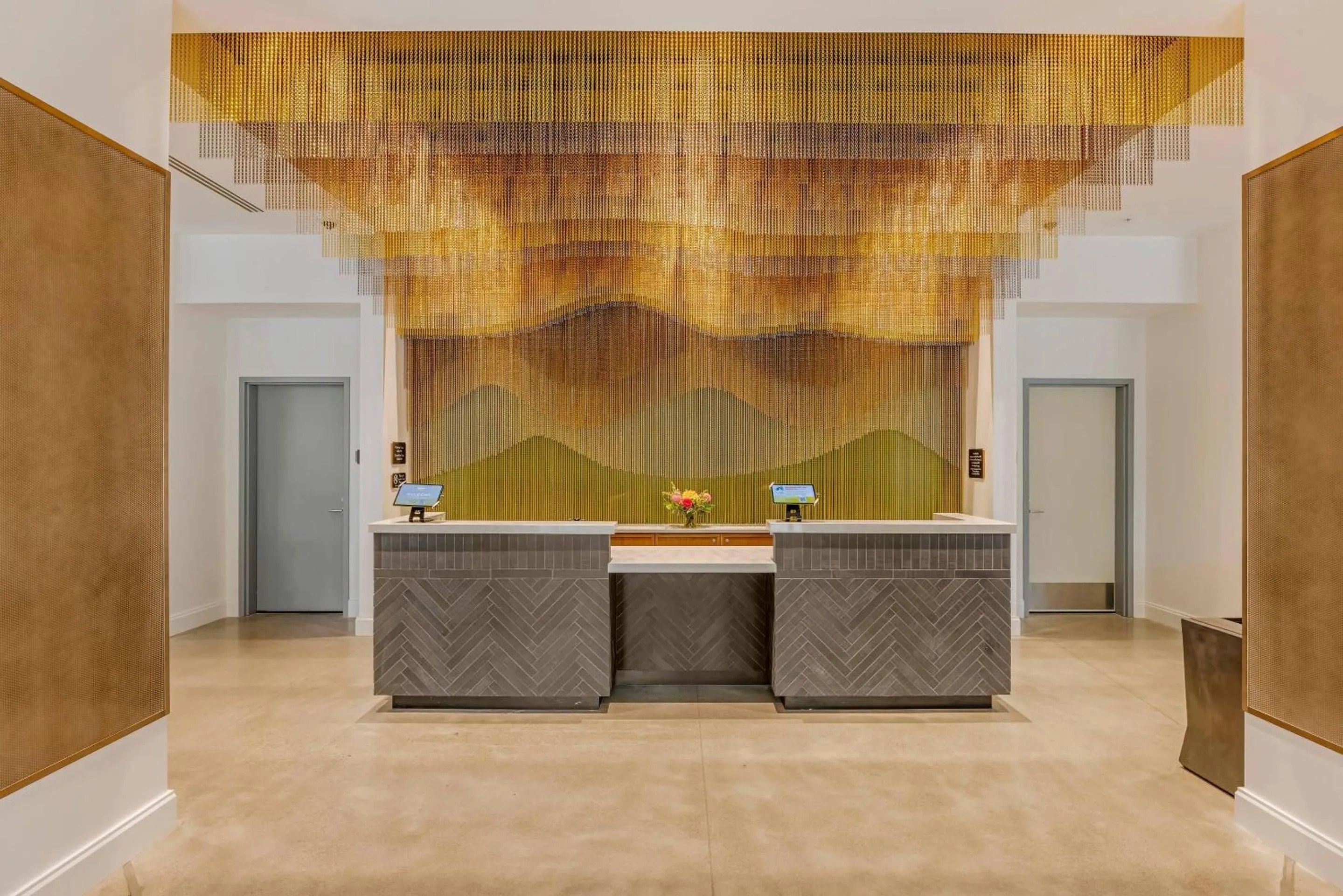 Lobby or reception in Cambria Hotel Portland - Pearl District