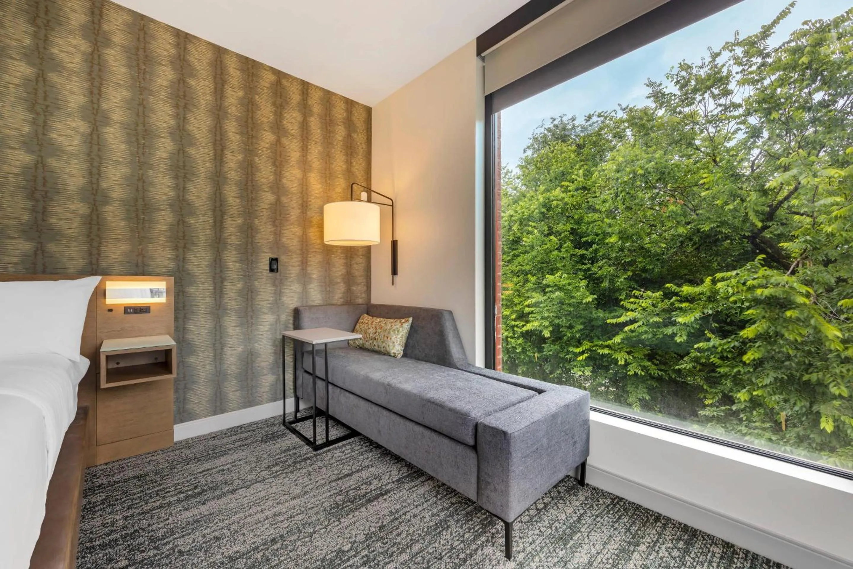 Bedroom, Bed in Cambria Hotel Portland - Pearl District