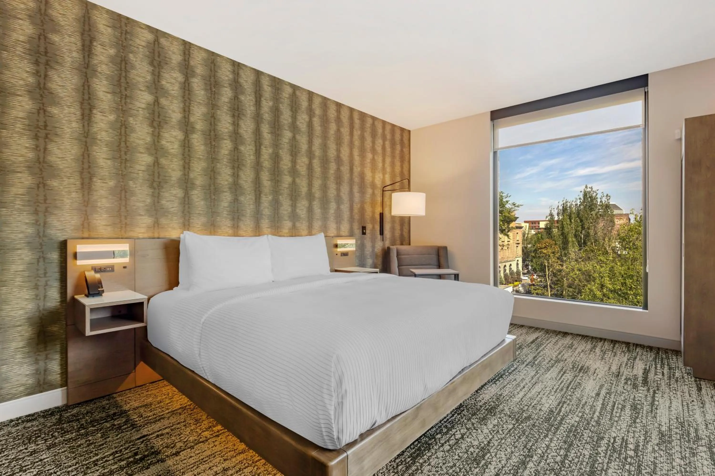 Photo of the whole room, Bed in Cambria Hotel Portland - Pearl District