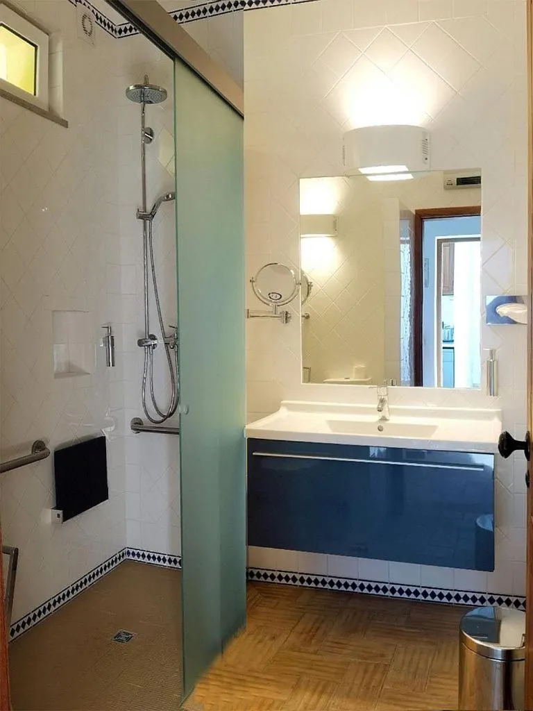 Quinta das Eirinhas-Jardim de Bonsai