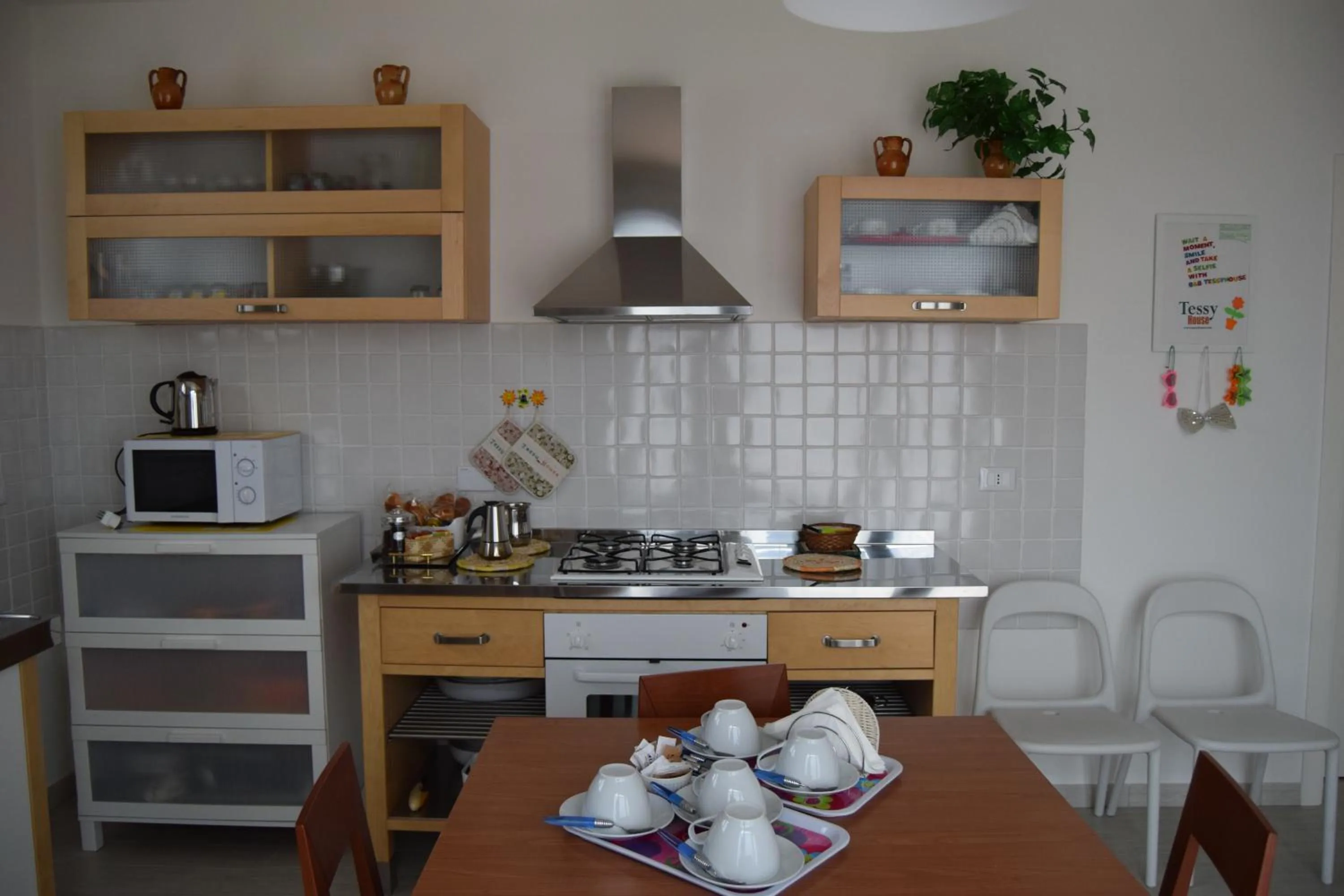 Kitchen or kitchenette in Casa Vacanza e per lavoro Tessyhouse