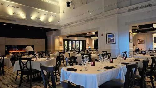 Harrah's Resort Atlantic City by Suiteness