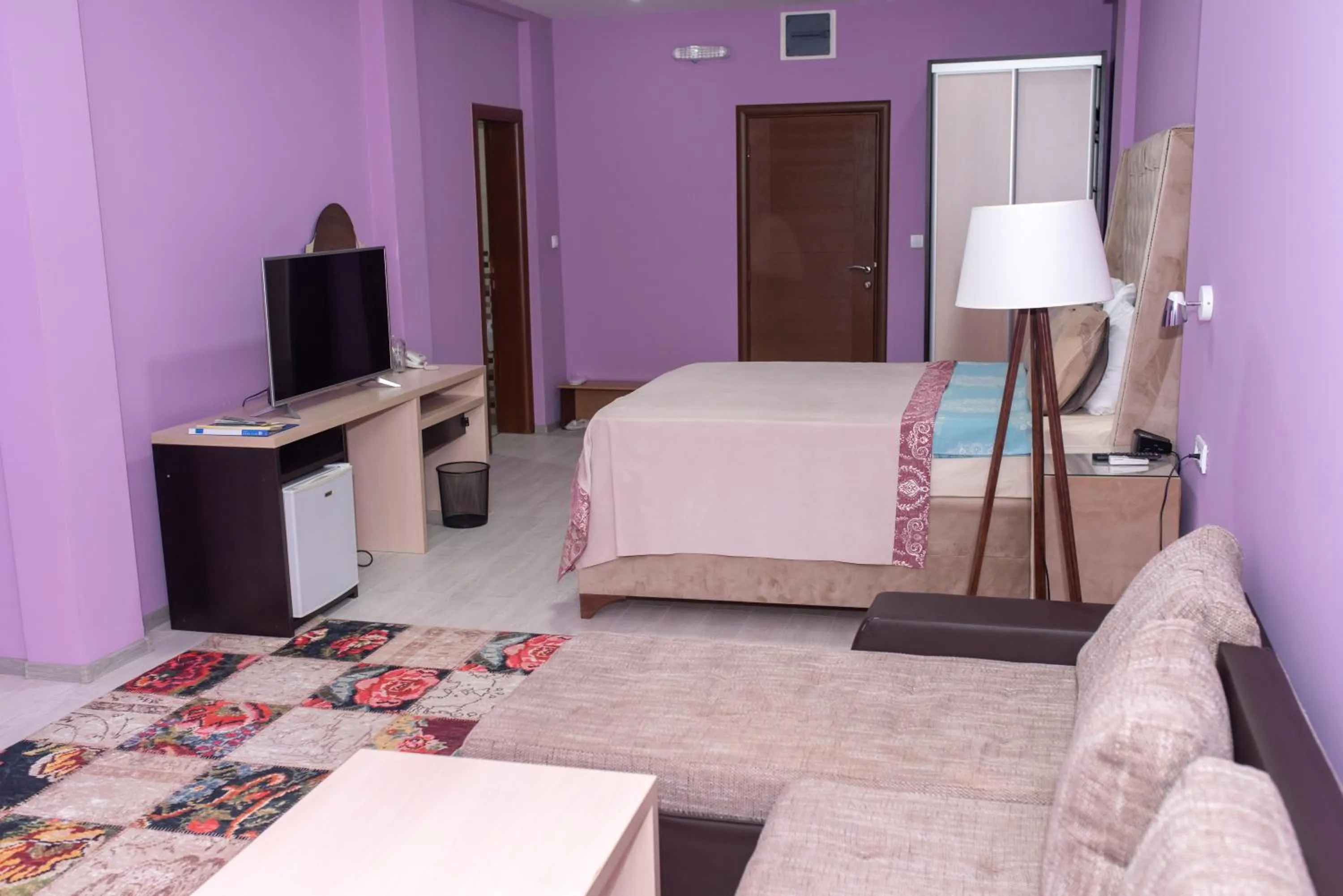 Photo of the whole room in Hotel Gold