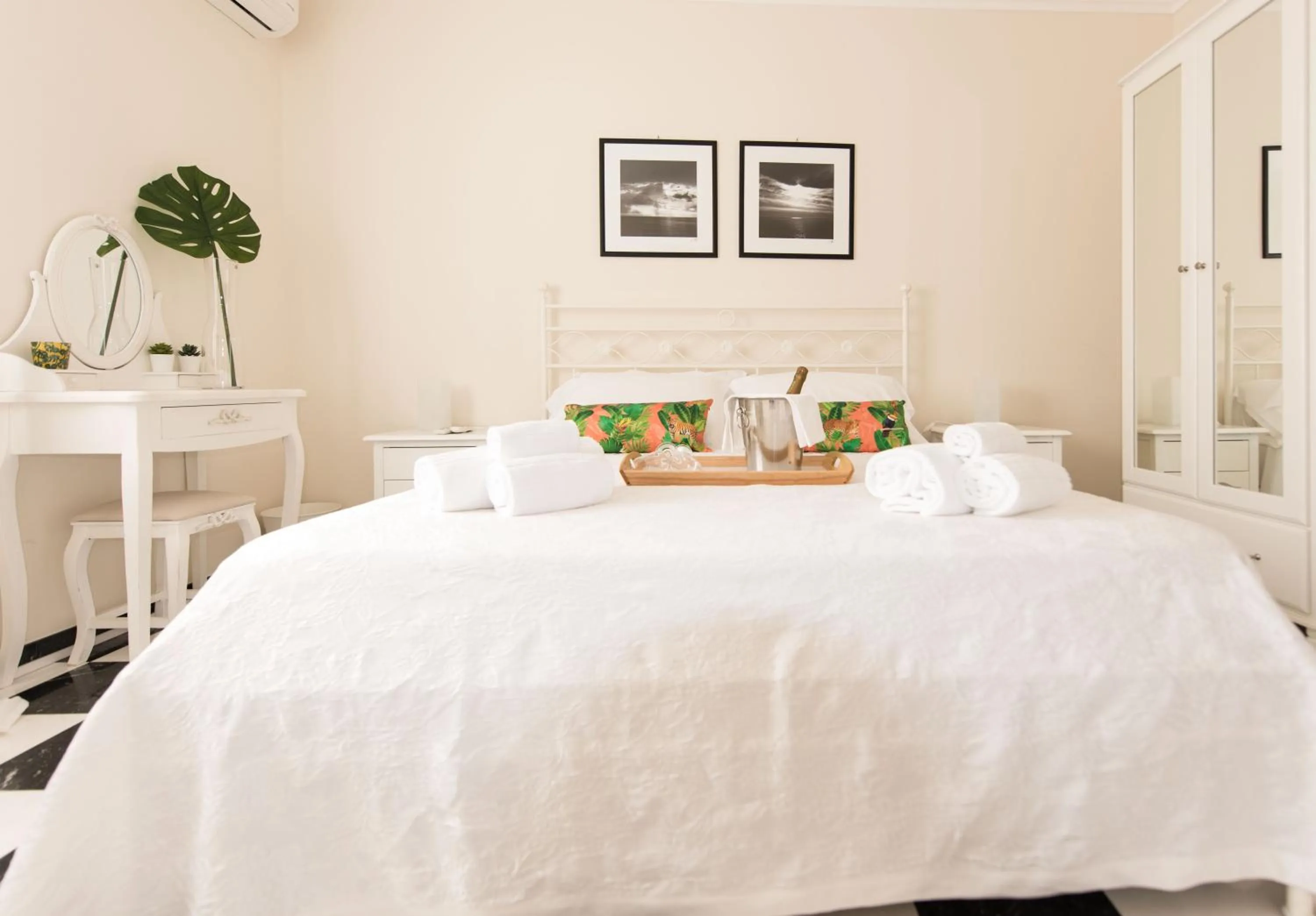 Photo of the whole room, Bed in Residenza Il Sole