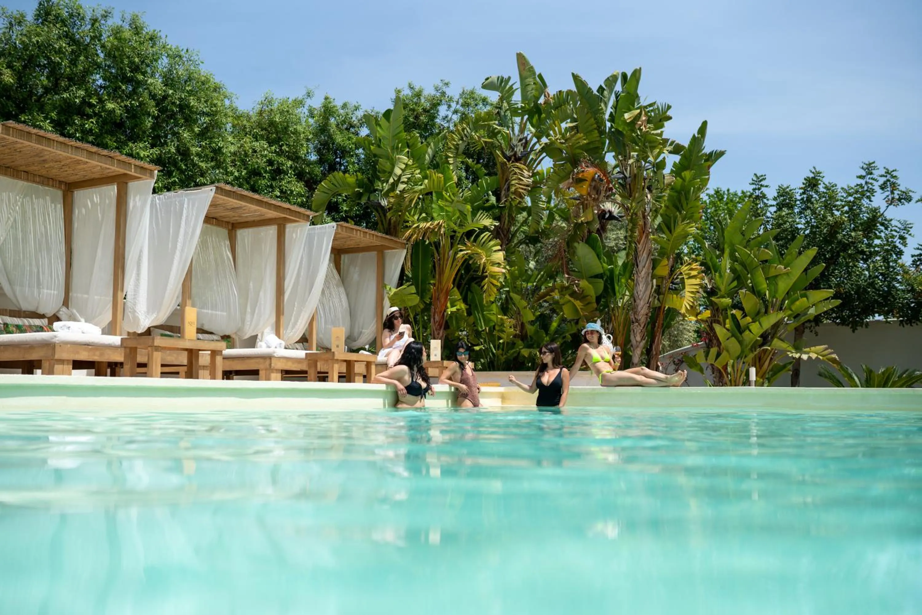 Swimming pool in Residenza Il Sole