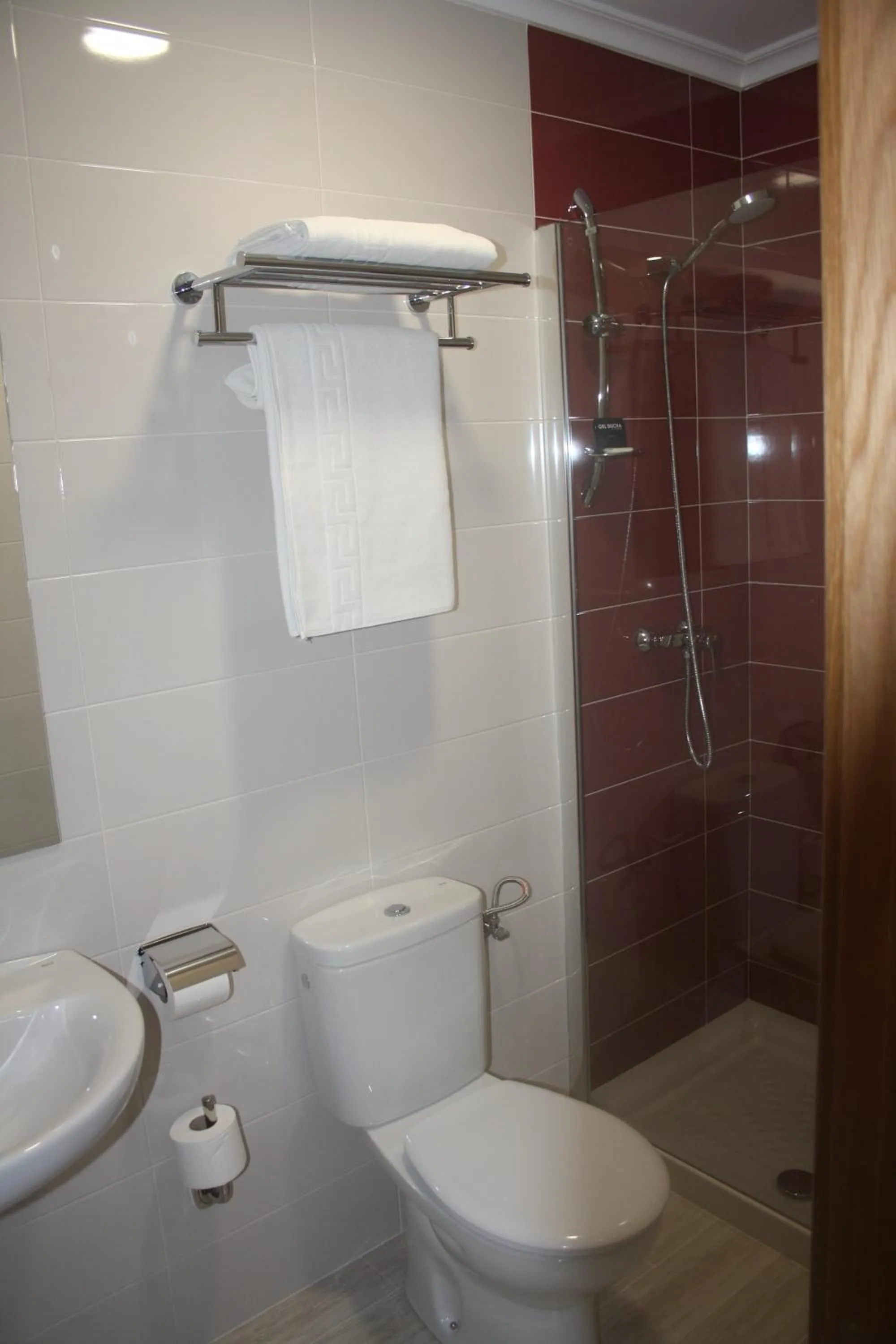 Bathroom in Hotel Lupa