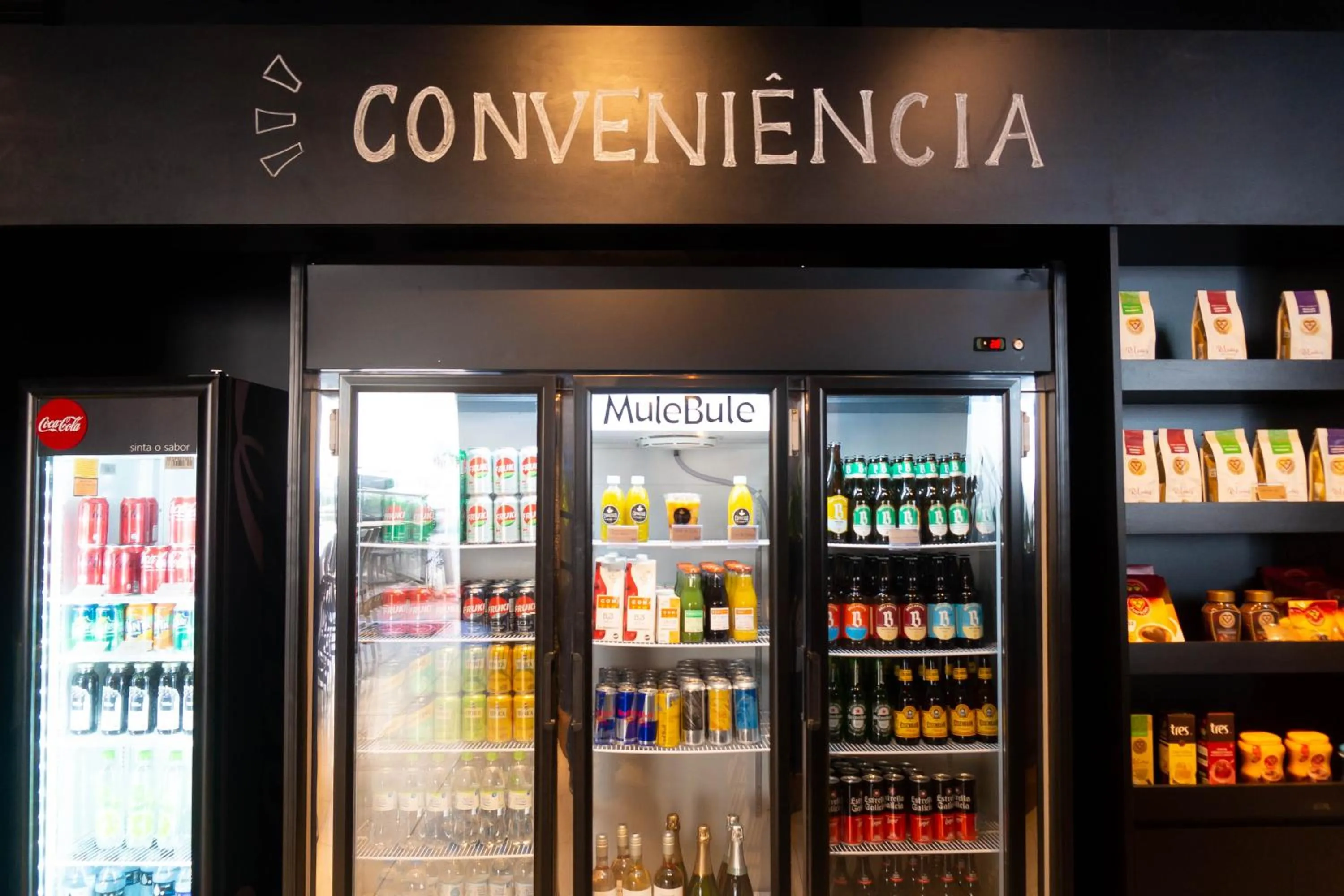 On-site shops in Plaza São Rafael Hotel