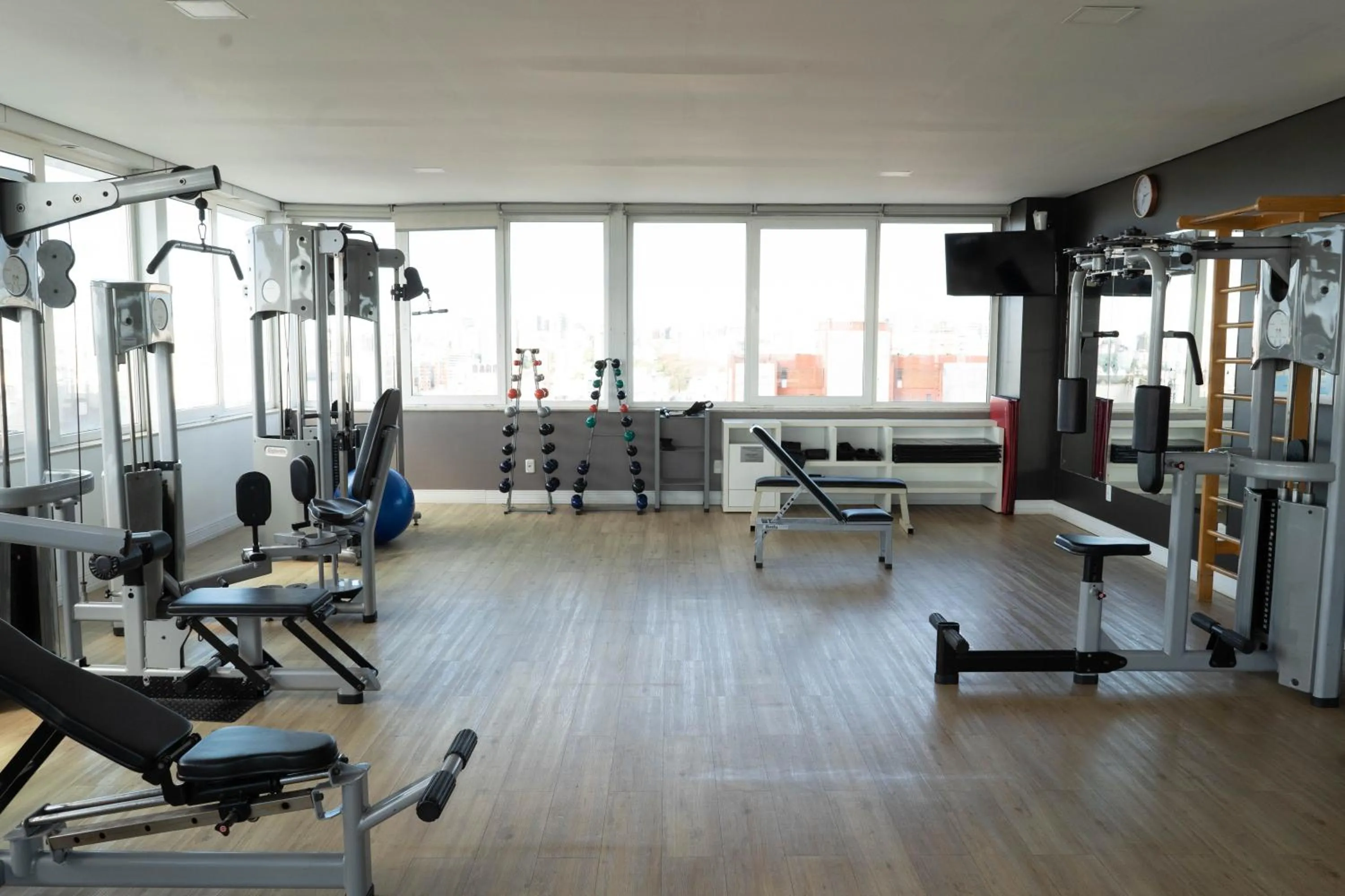 Fitness centre/facilities in Plaza São Rafael Hotel