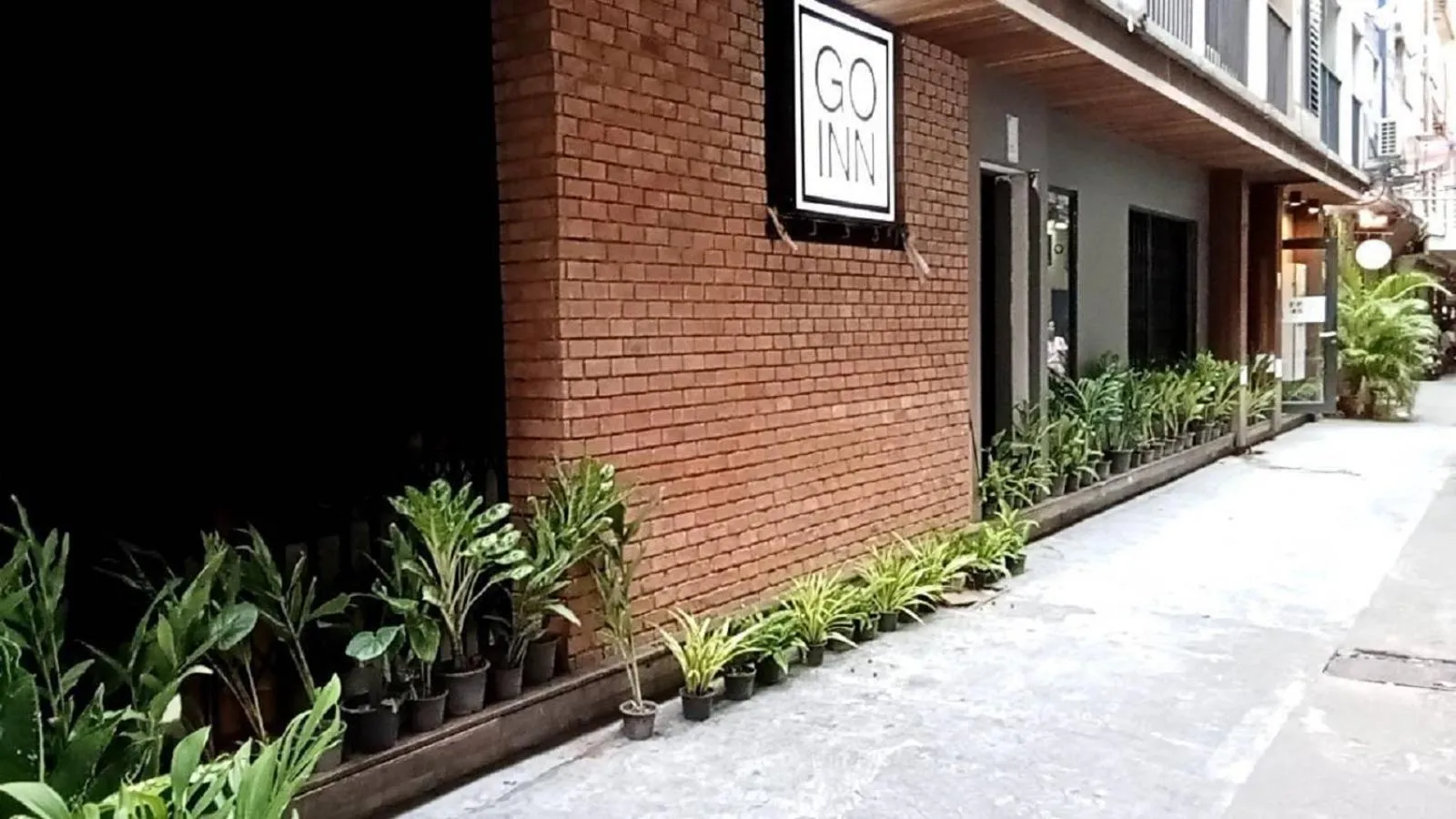 Property building in XX GO INN BTS Silom Saint Louis