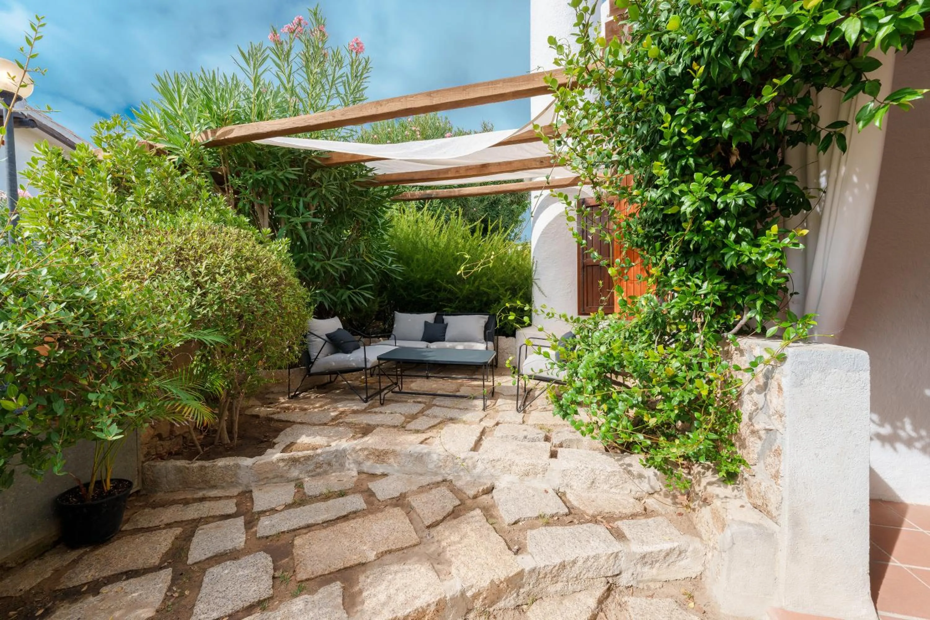 Garden in Hotel Punta Est