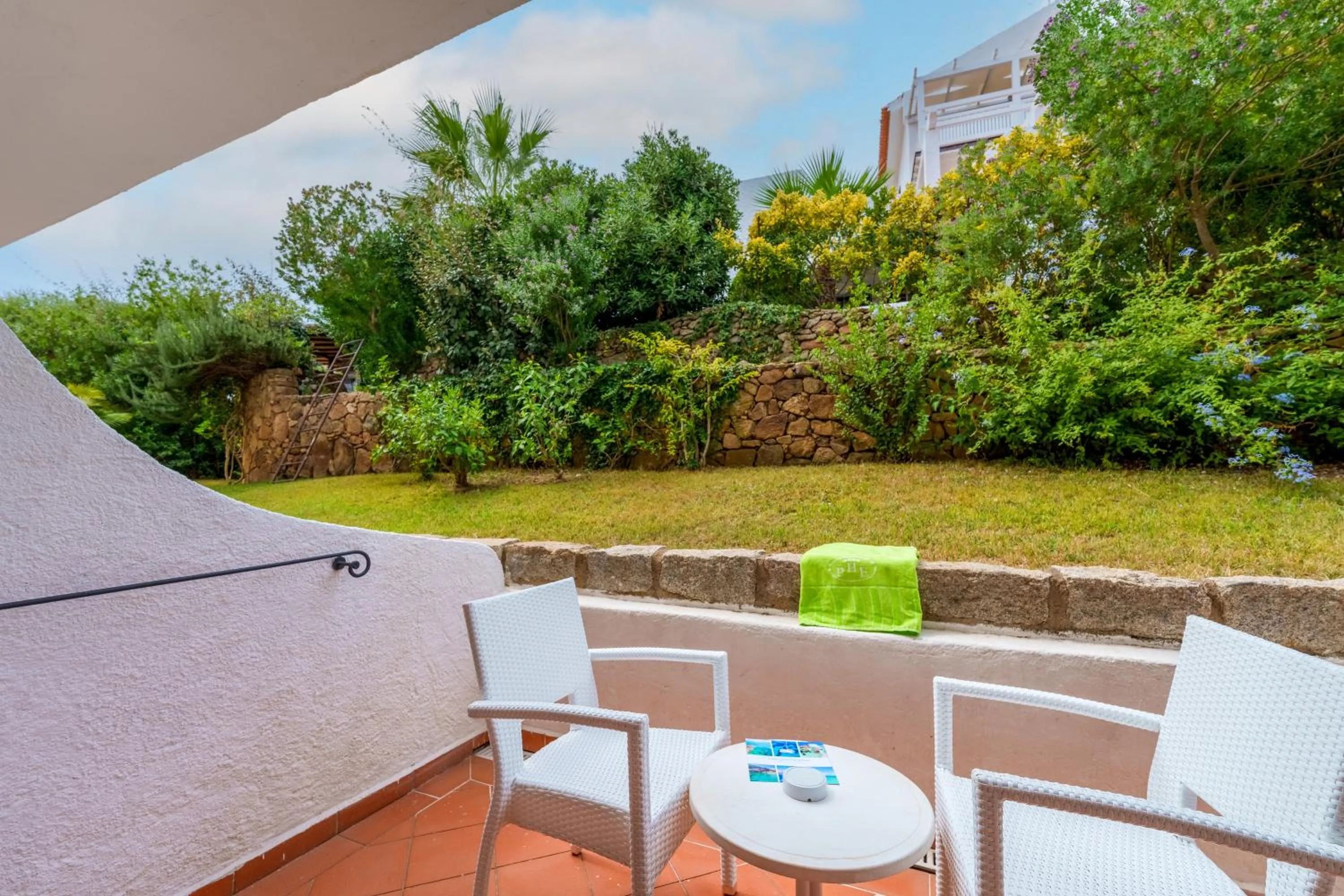 Garden in Hotel Punta Est