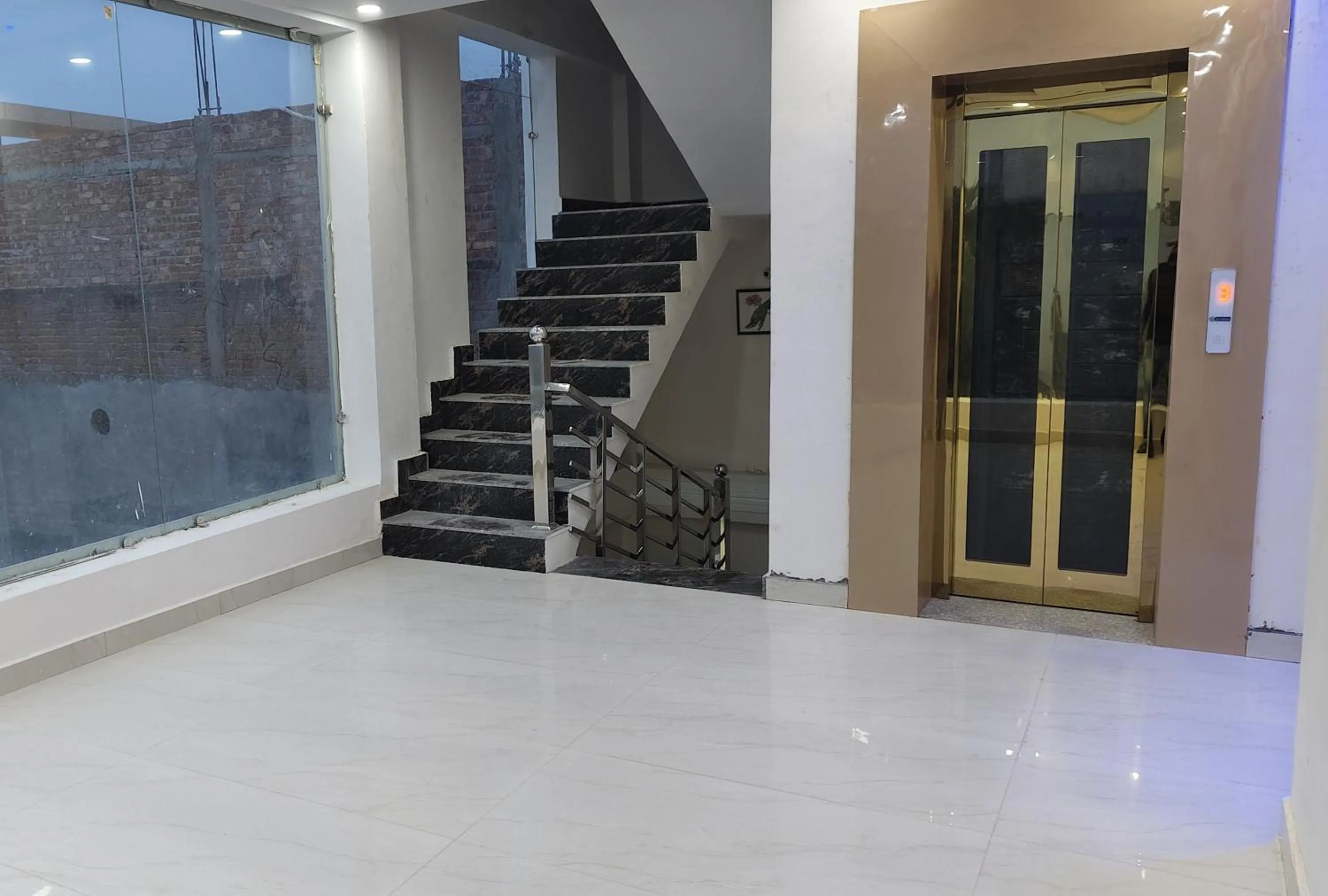 elevator in Hotel Sumangala Stay and Restaurant