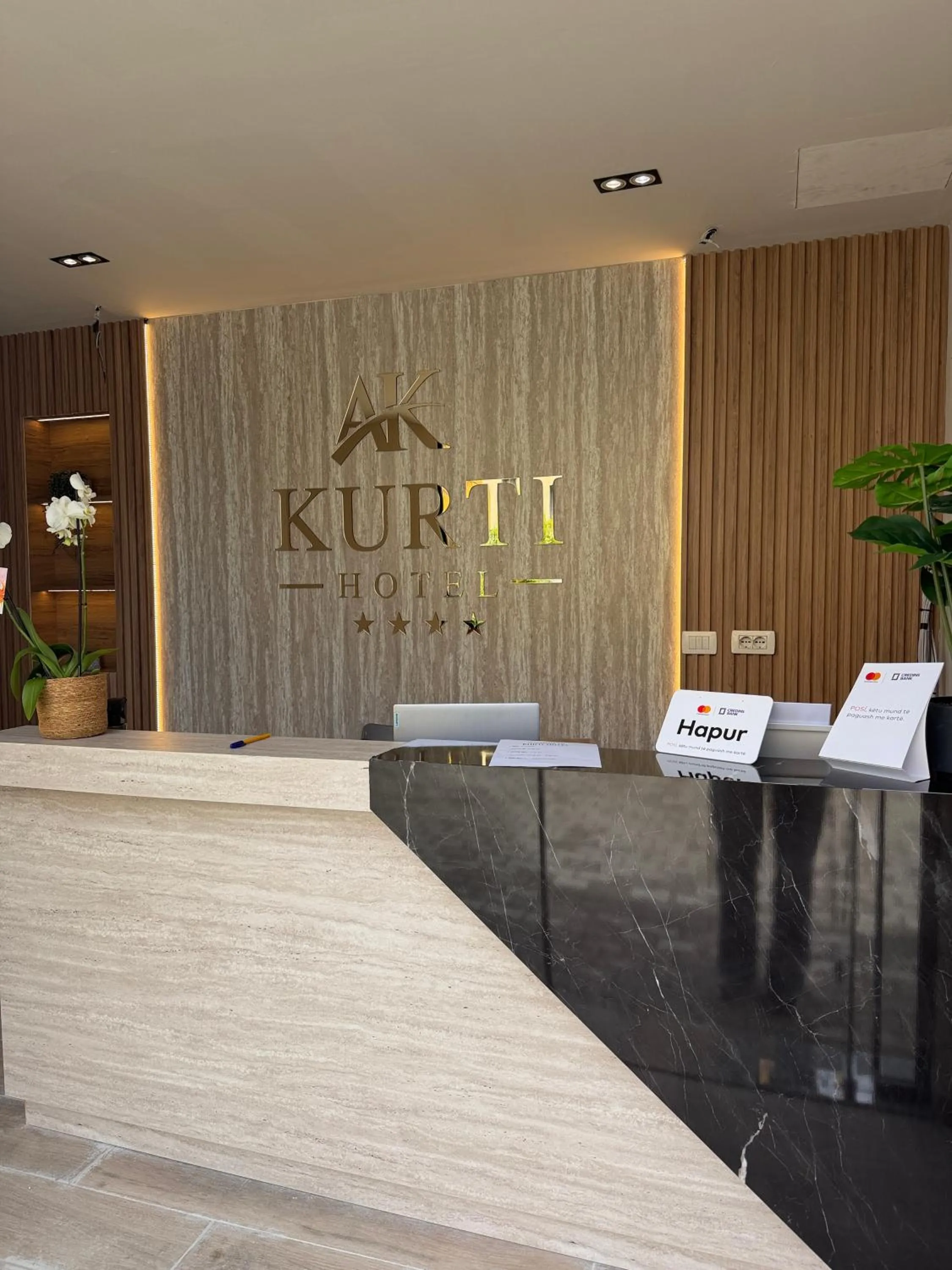 KURTI Hotel