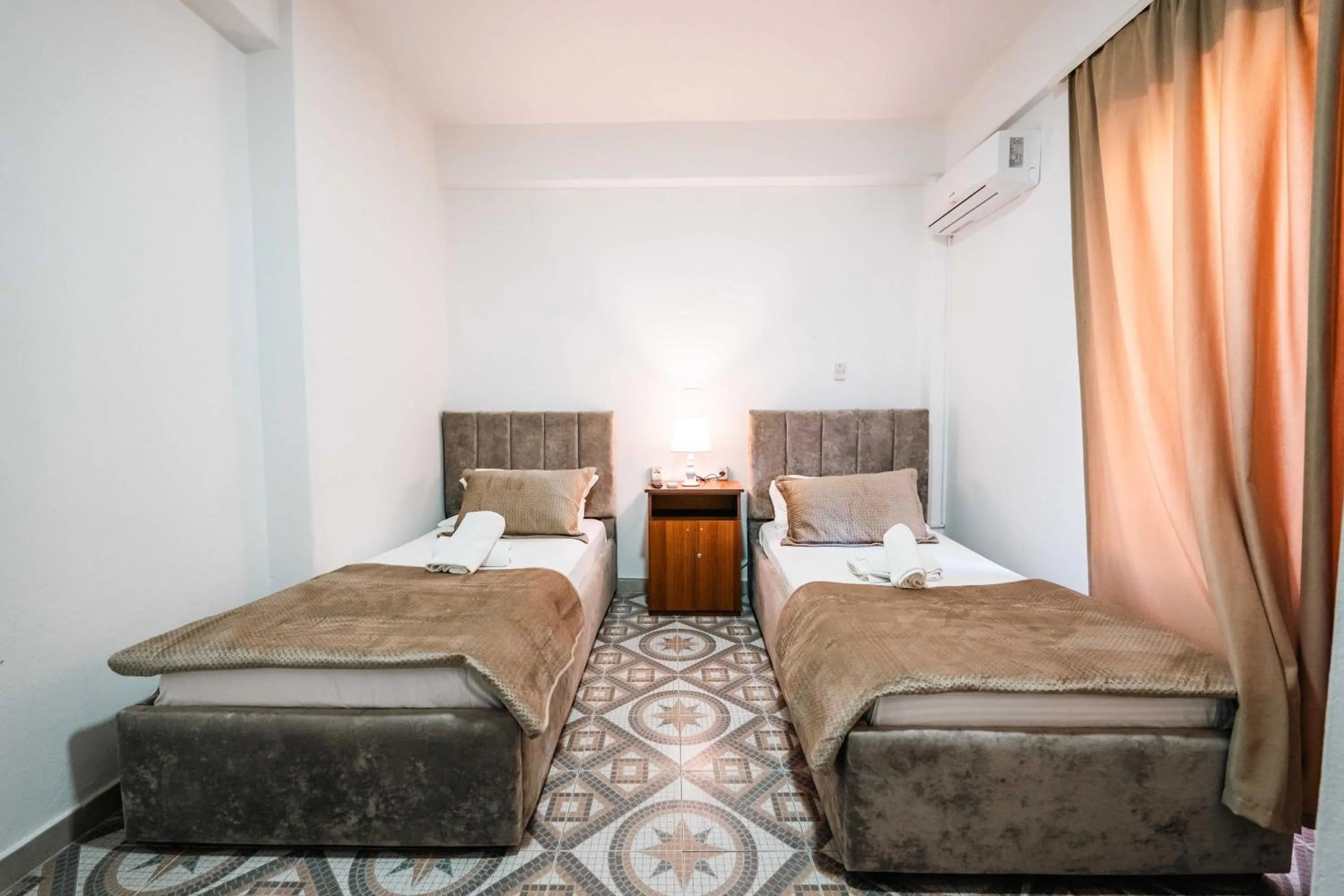 Photo of the whole room, Bed in KURTI Hotel