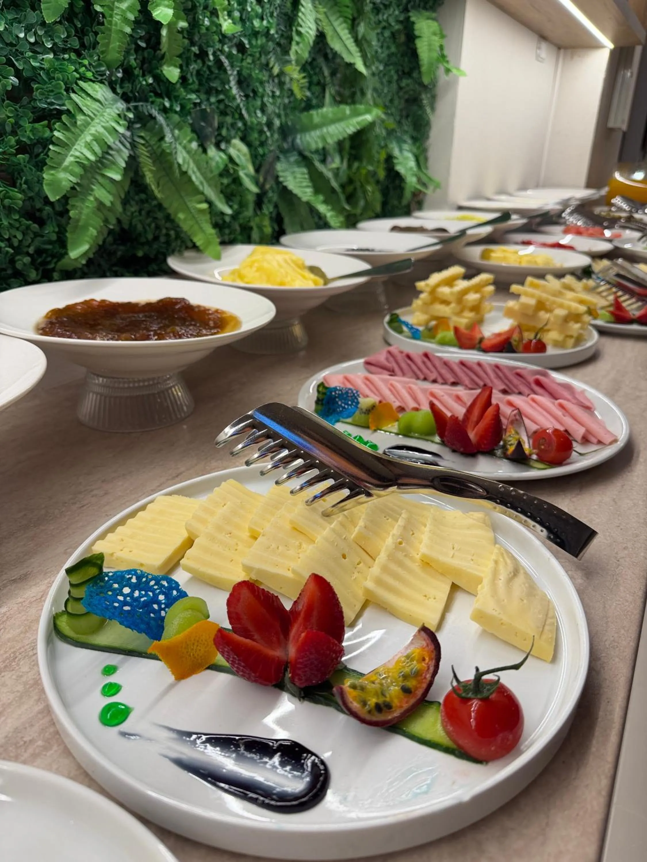 KURTI Hotel