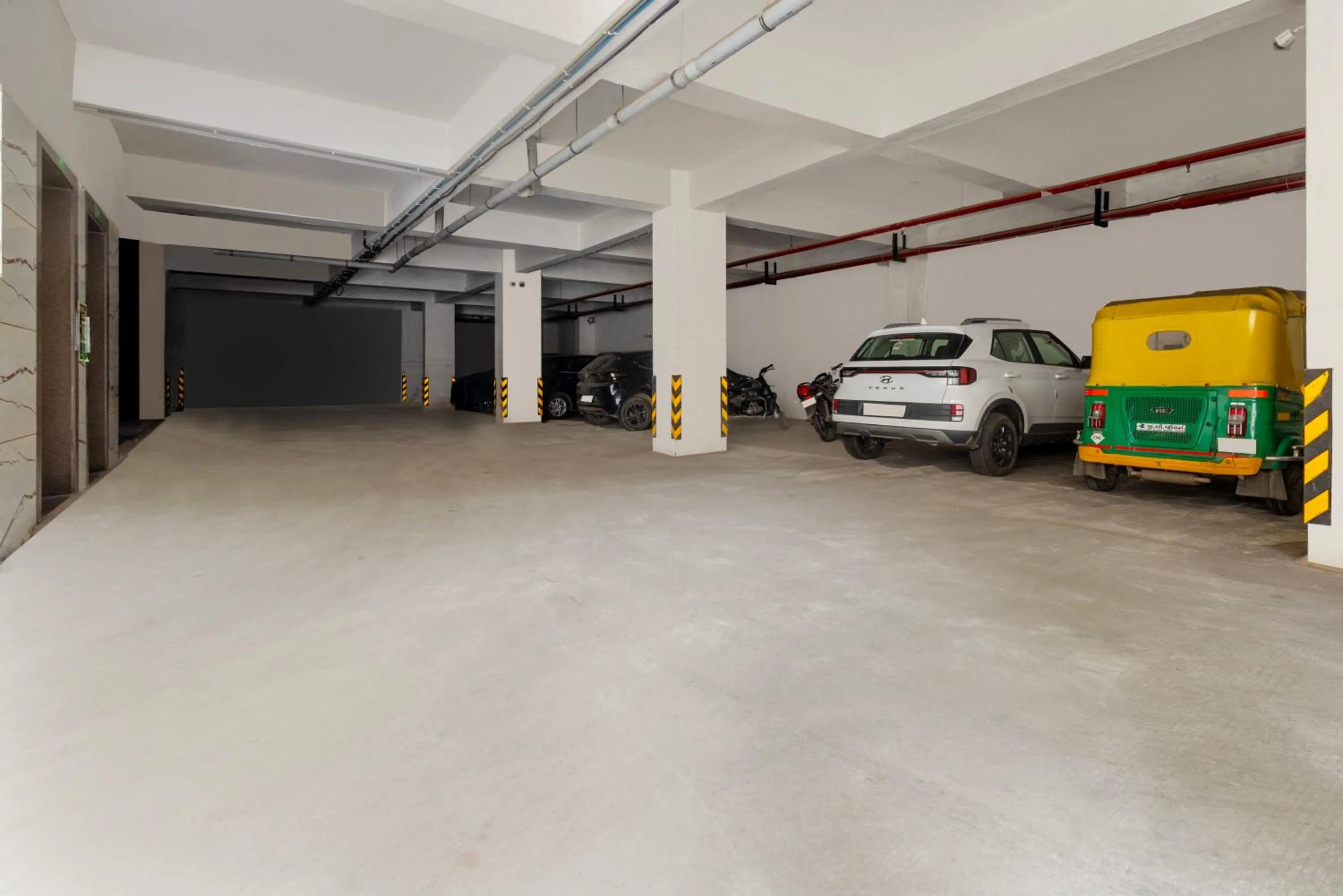 Parking in Treebo Grand Shivay