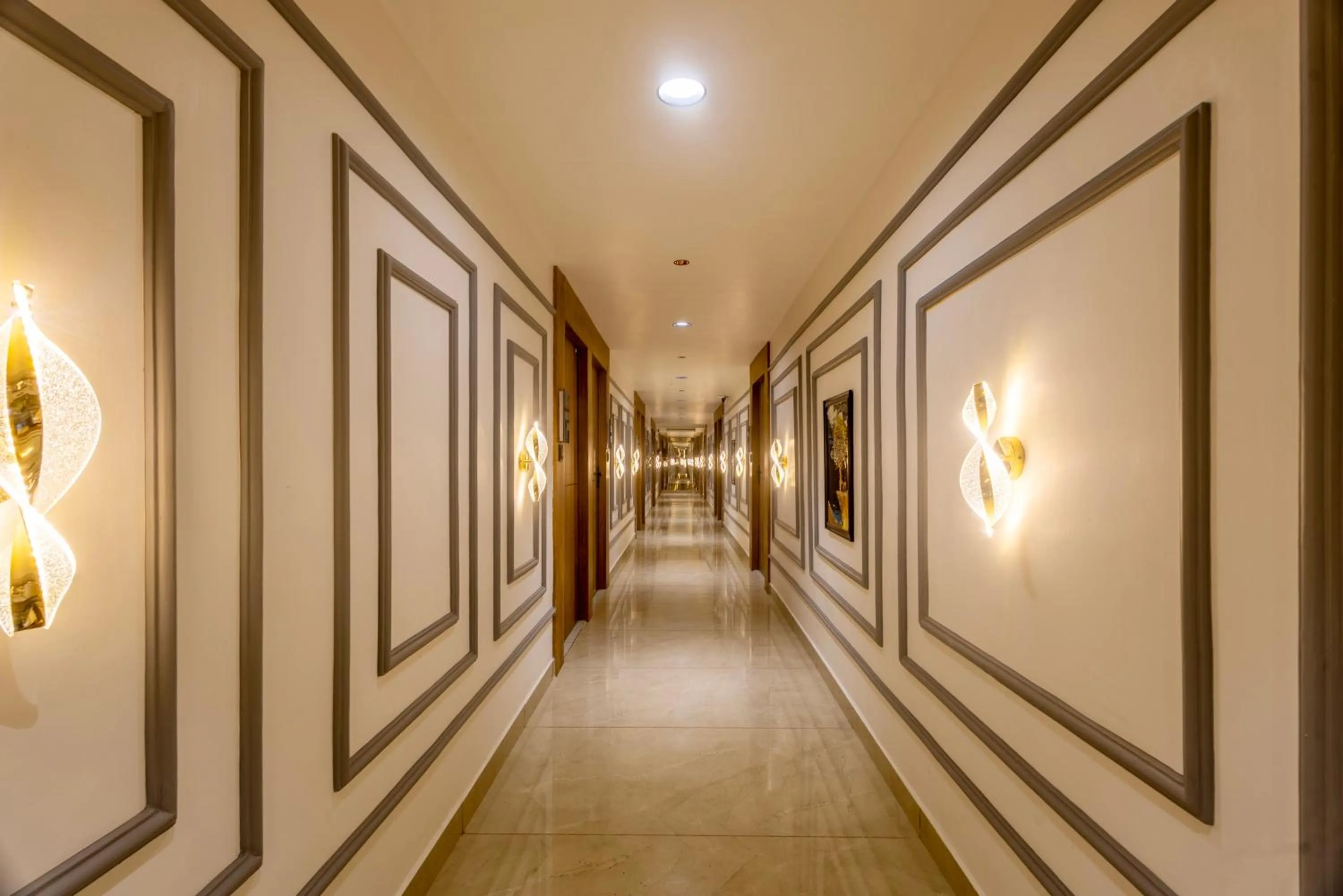 Lobby or reception in Treebo Grand Shivay