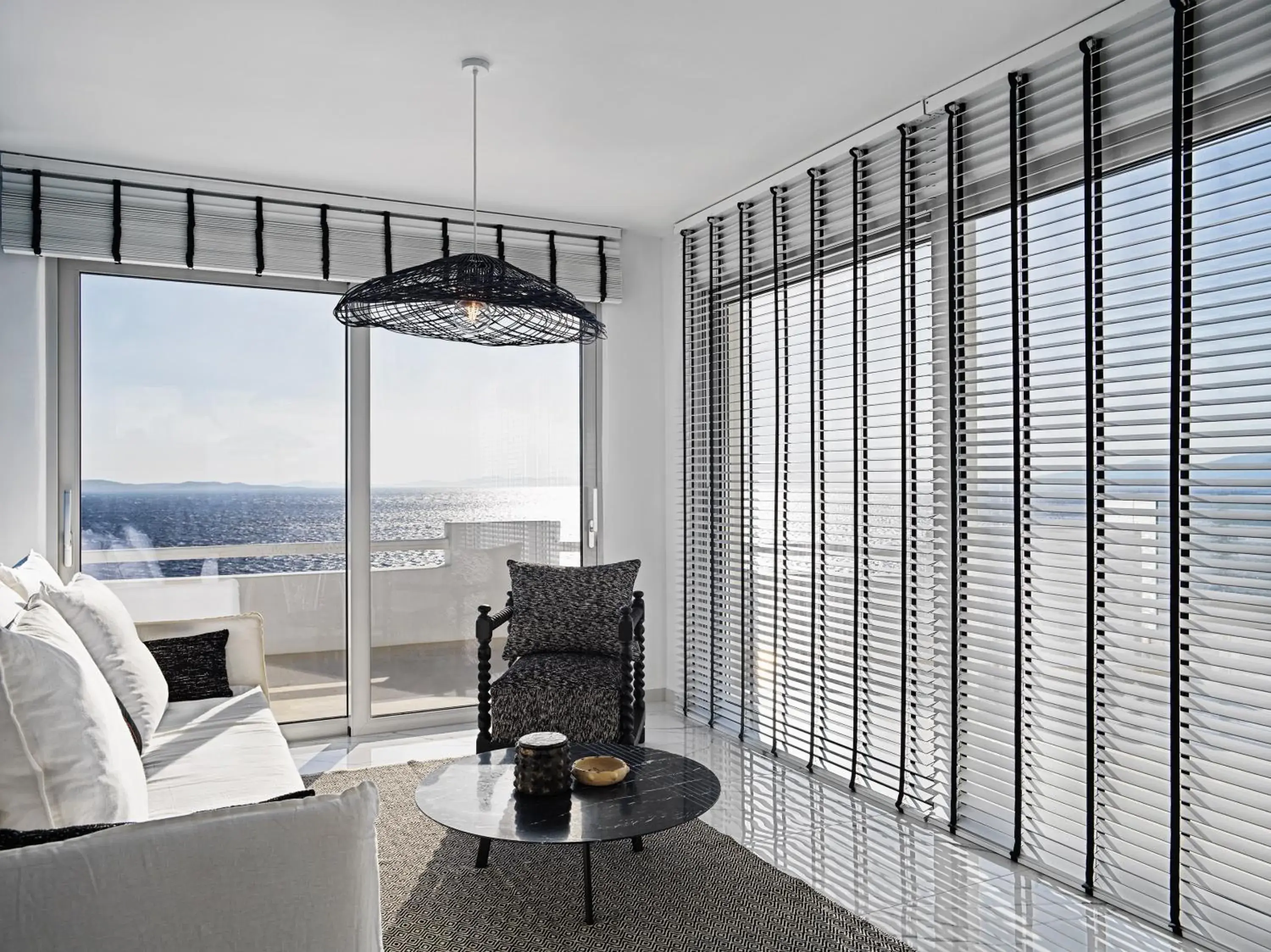 Living room in Kouros Hotel & Suites Living room in Kouros Hotel & Suites