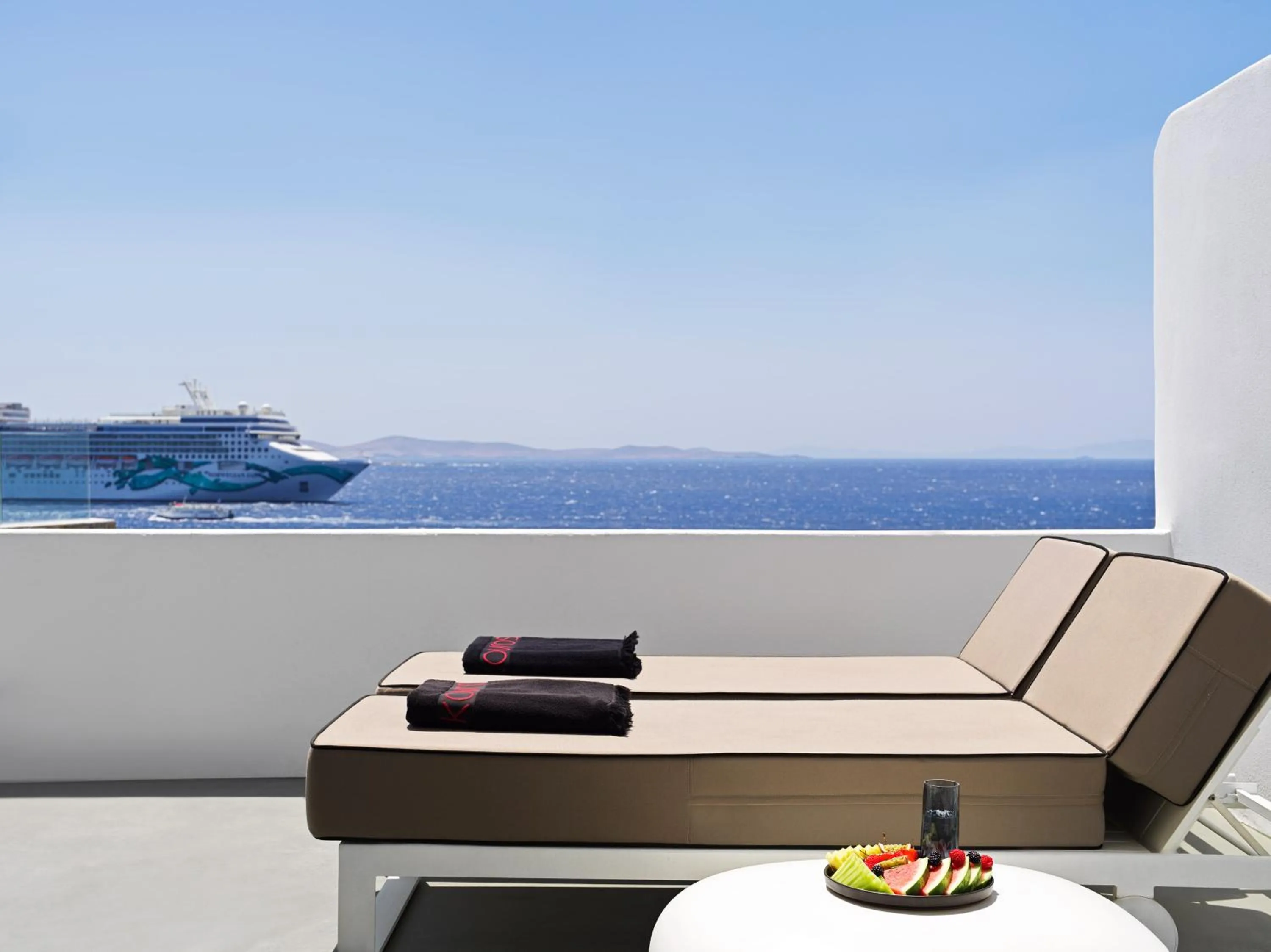 Balcony/Terrace in Kouros Hotel & Suites