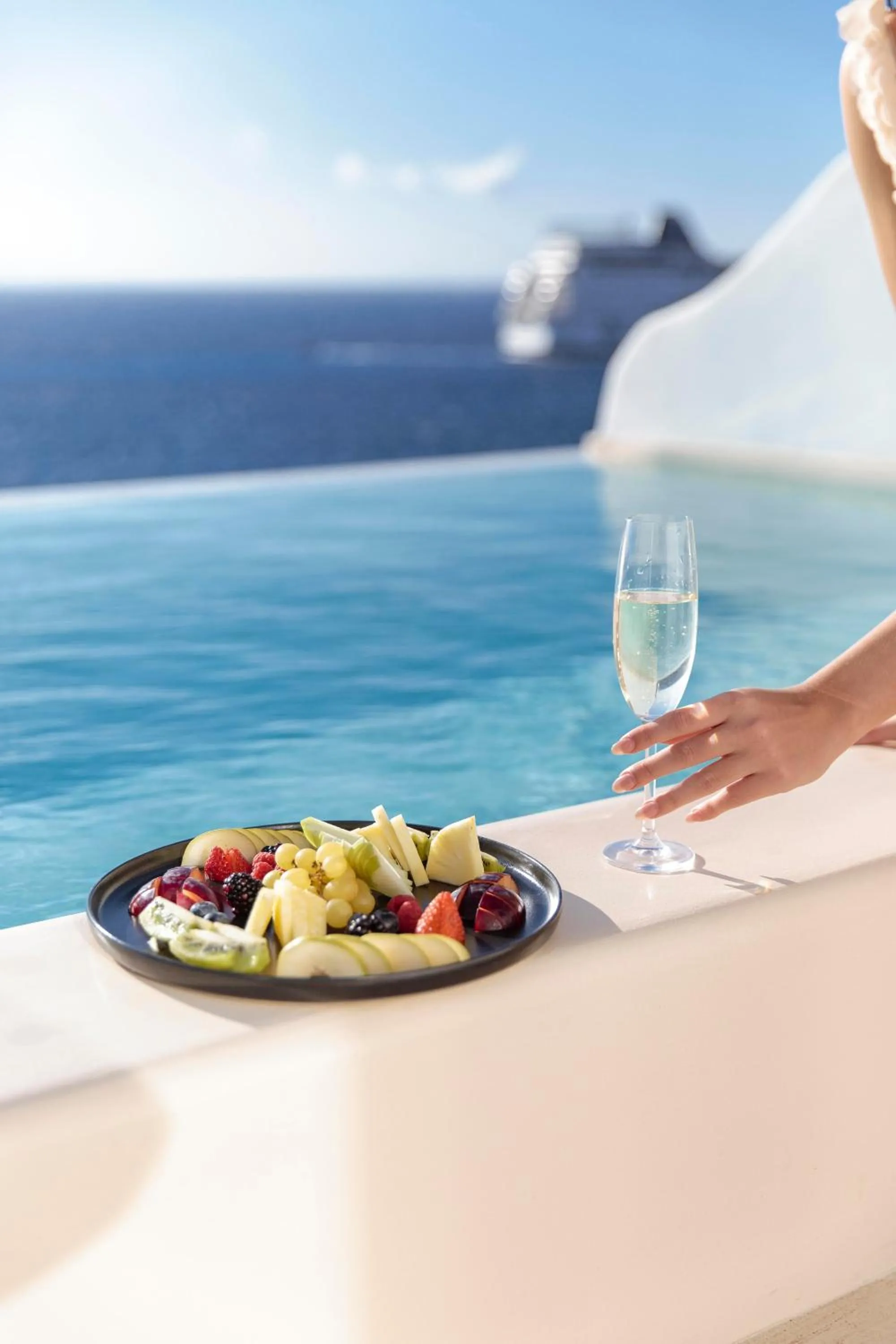 Food and drinks in Kouros Hotel & Suites