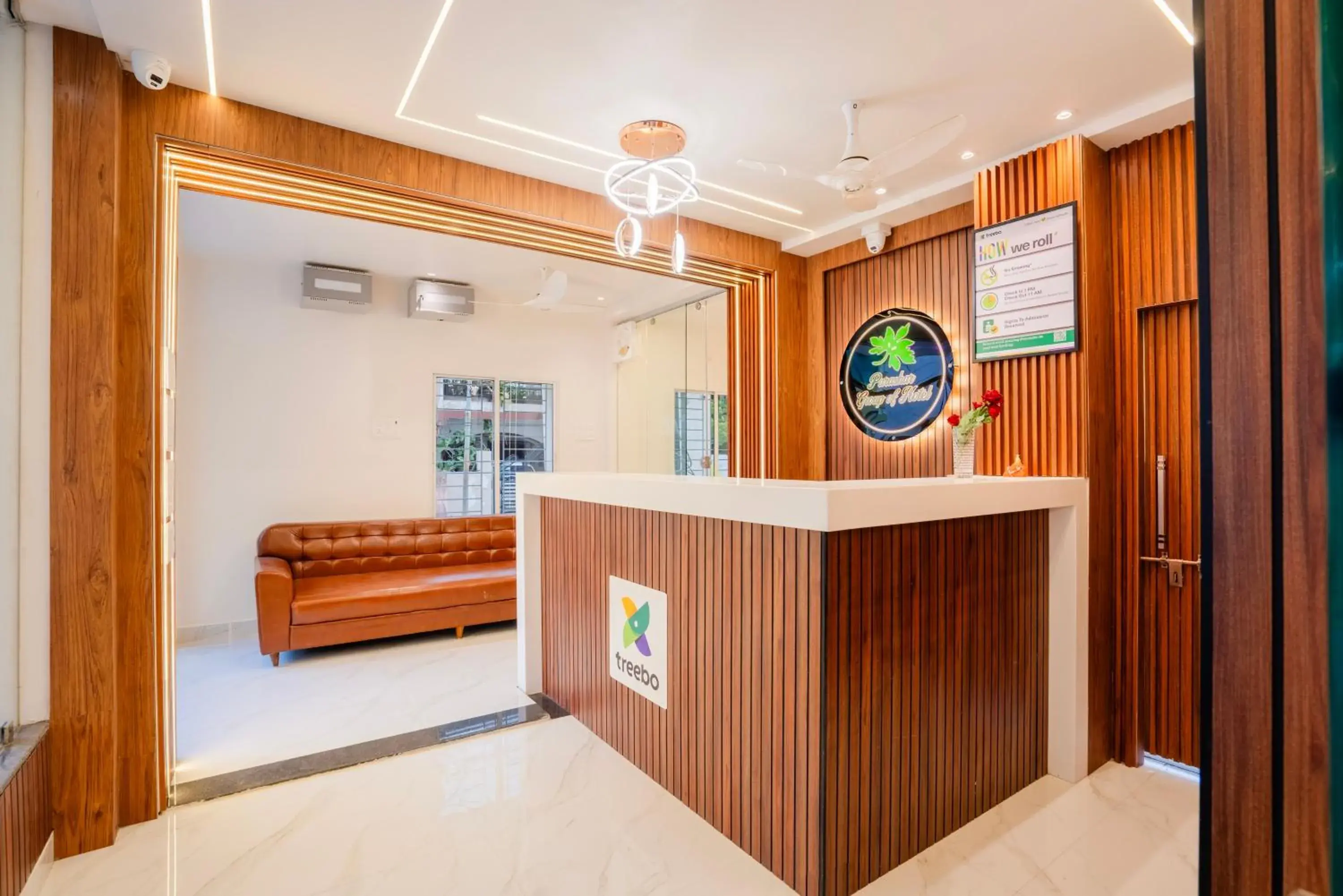 Lobby or reception in Treebo Parashar Max Lobby or reception in Treebo Parashar Max