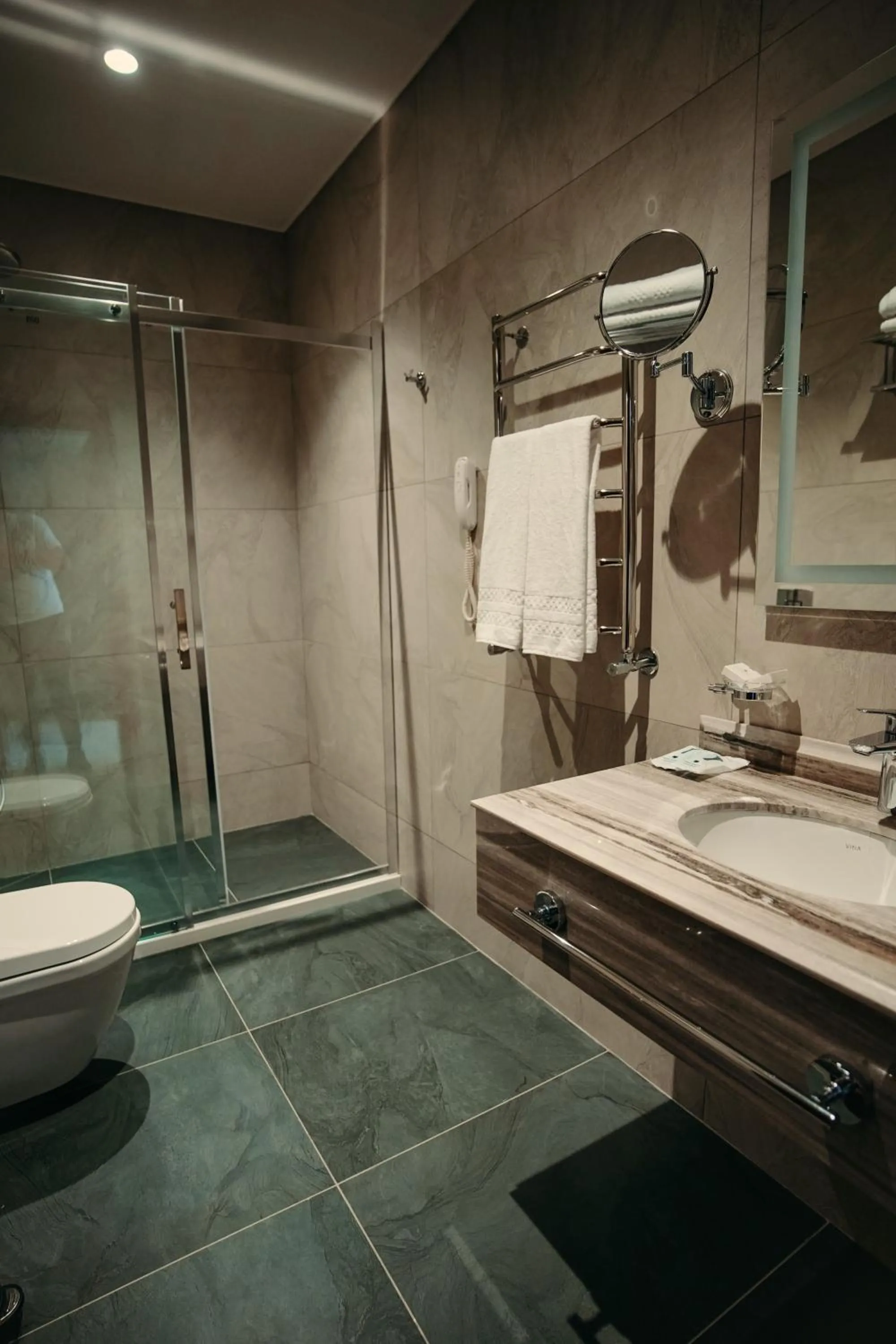 Shower in Hill Chalet Hotel Gabala