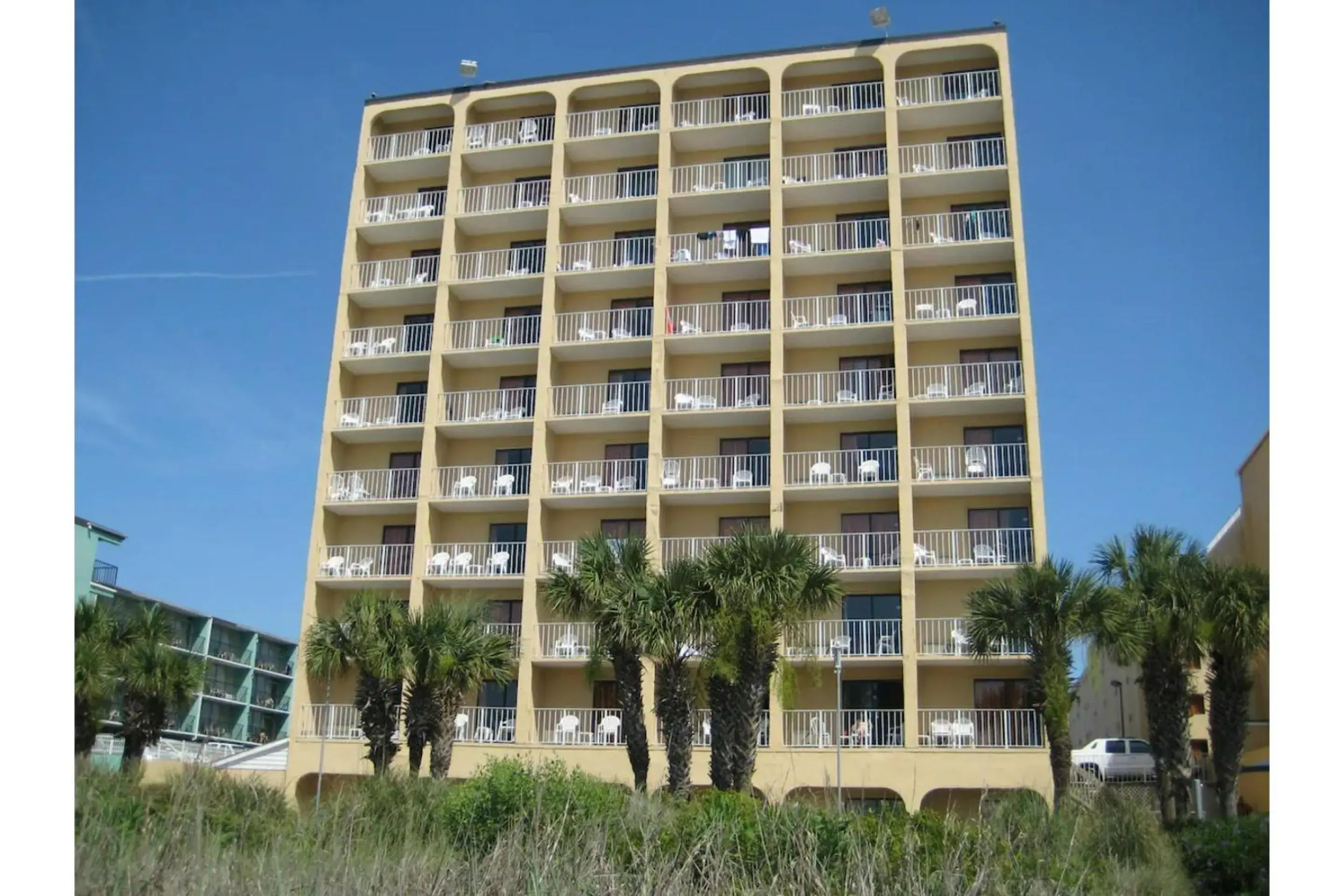 Property building in Capital O Sunset Waves Property building in Capital O Sunset Waves