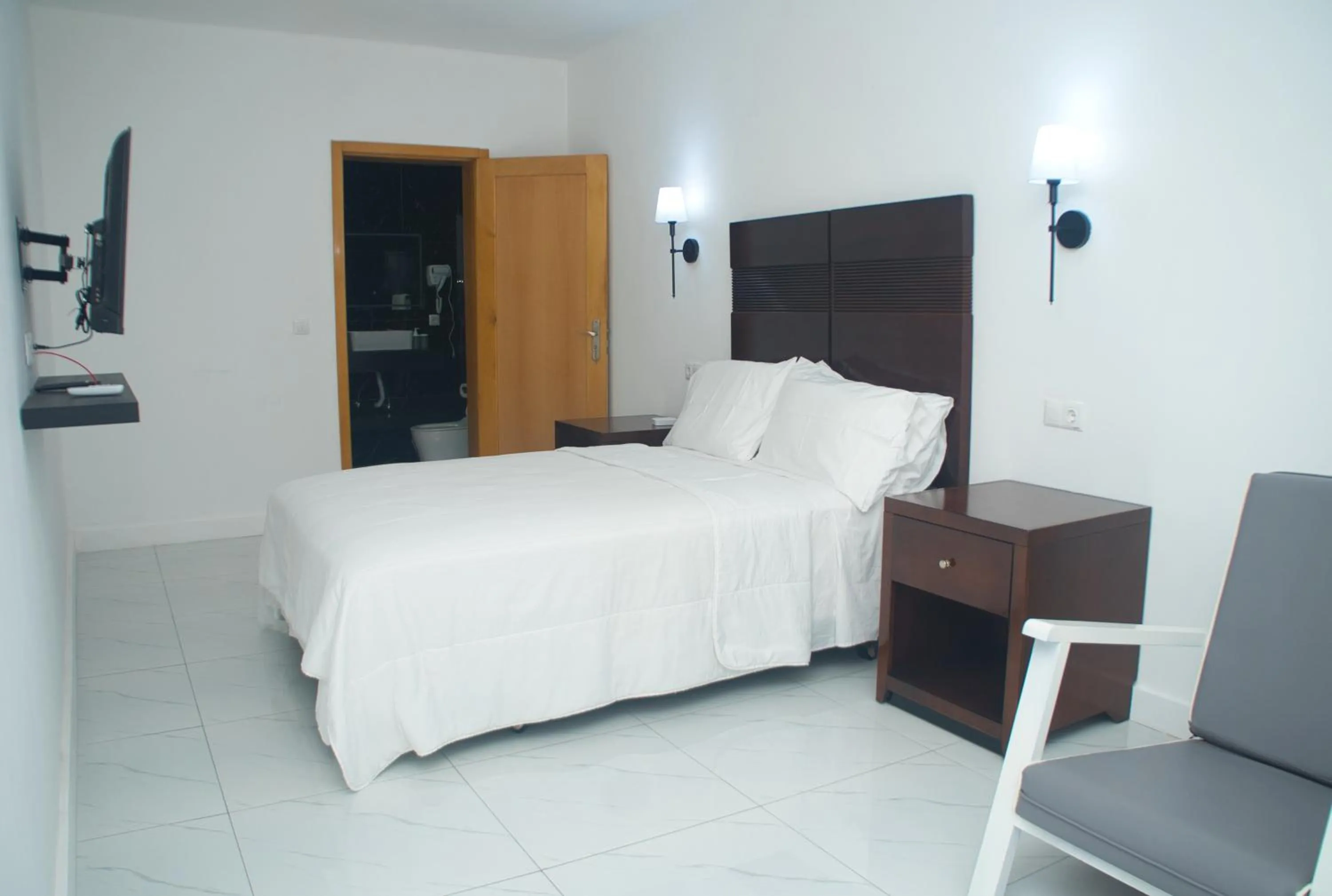 Bedroom, Bed in The View Hotel CV