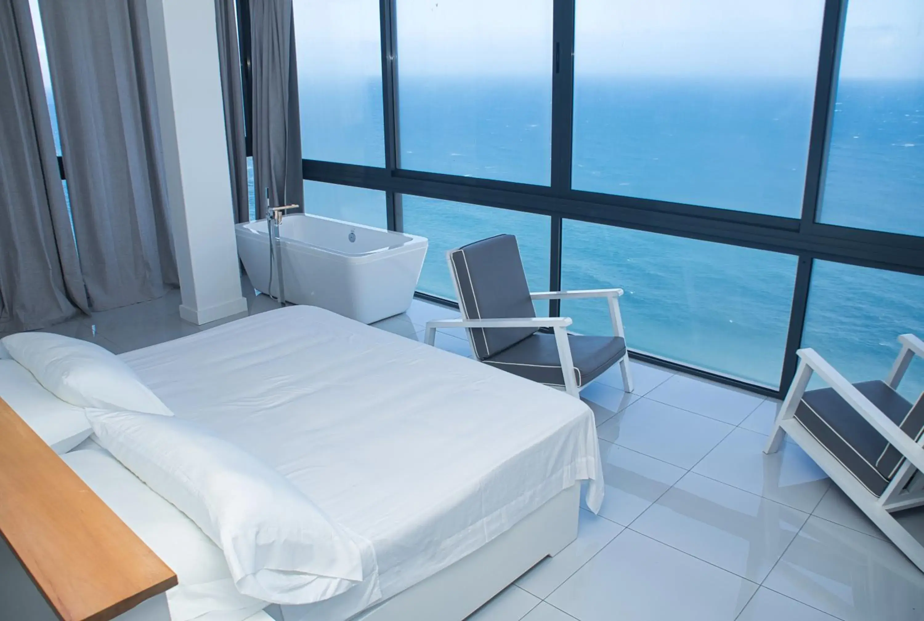 Deluxe Suite with Sea View in The View Hotel CV Deluxe Suite with Sea View in The View Hotel CV