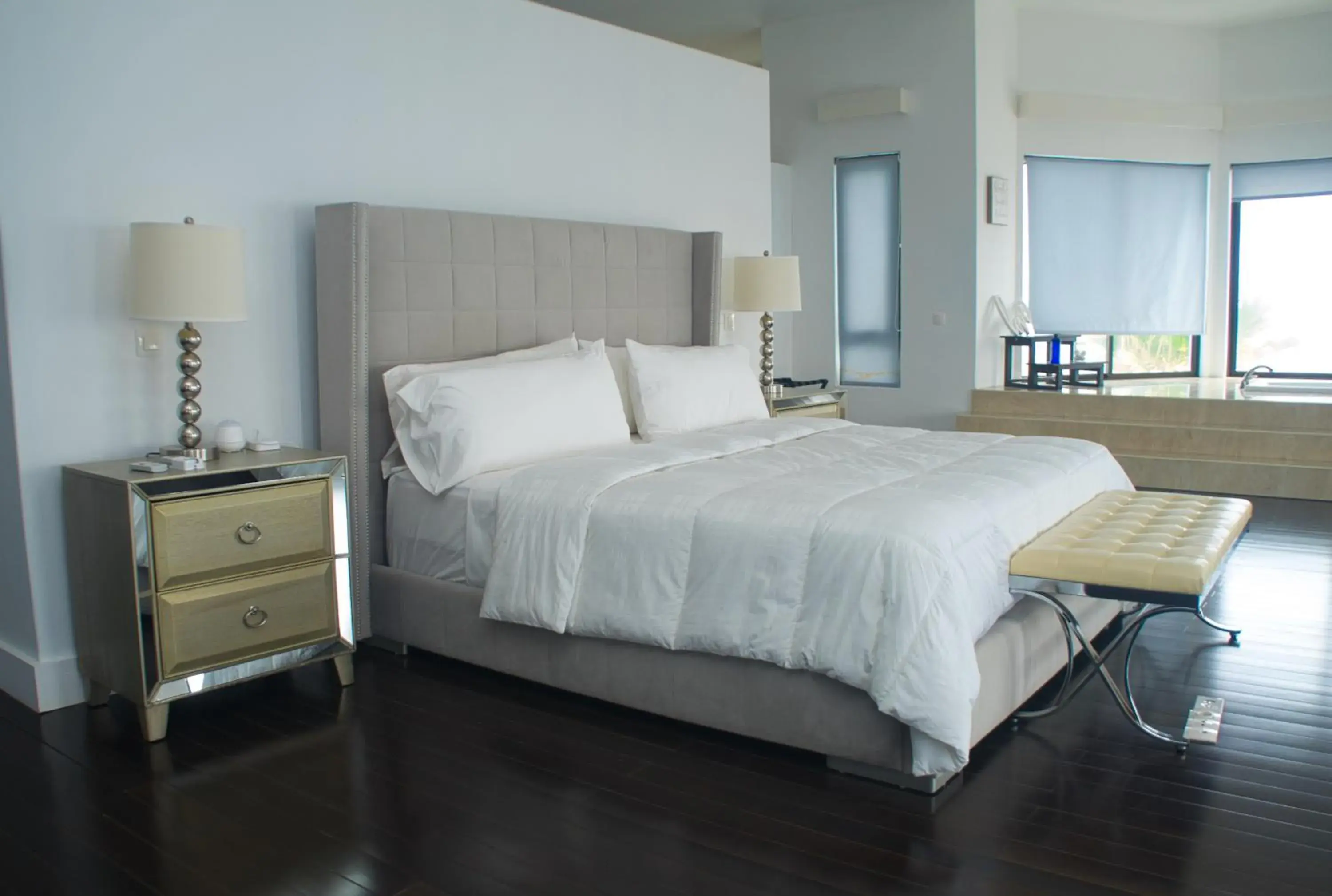 Presidential Suite in The View Hotel CV Presidential Suite in The View Hotel CV