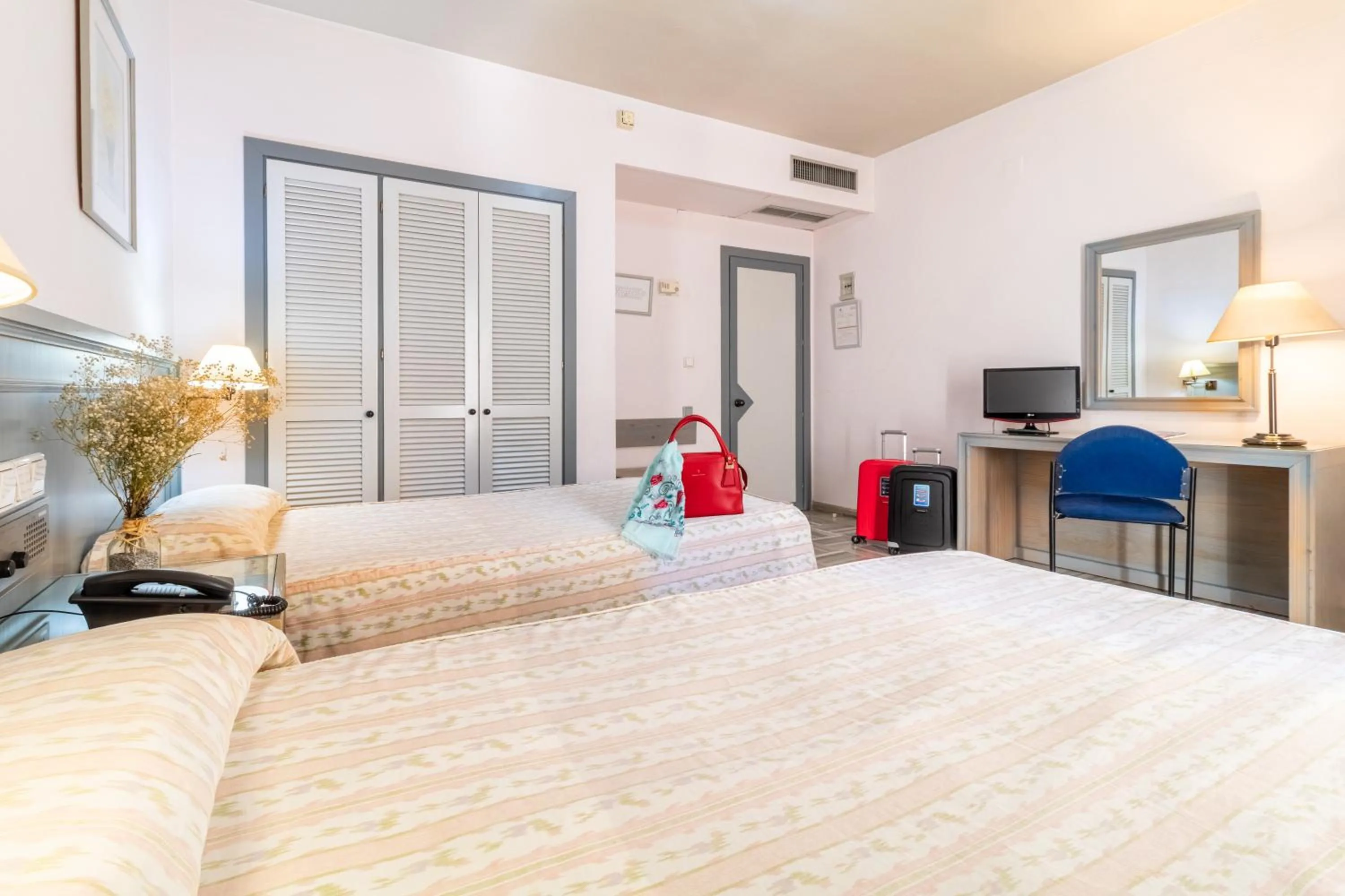 Bed in Hotel Abades Manzanil