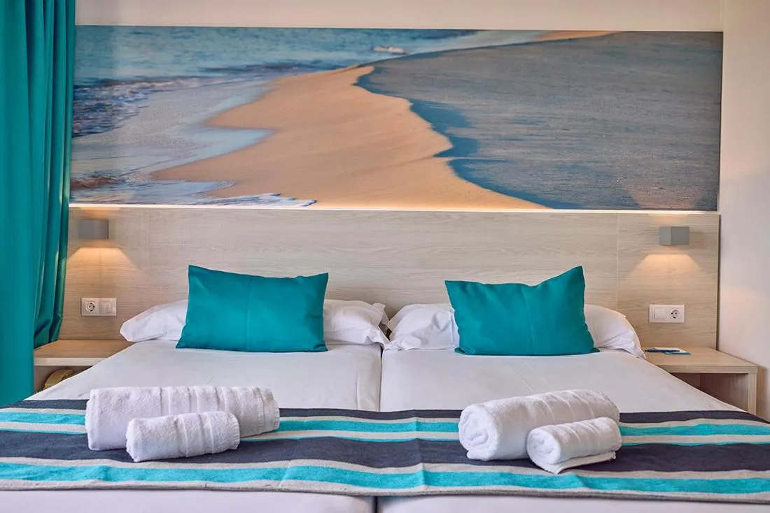 Bed in Welikehotel Fenix