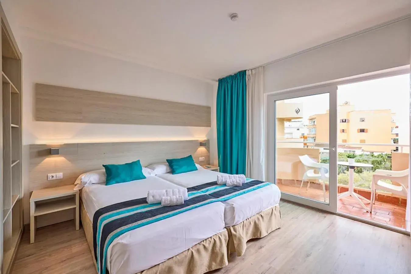 Twin Room with Balcony and Pool view in Welikehotel Fenix Twin Room with Balcony and Pool view in Welikehotel Fenix