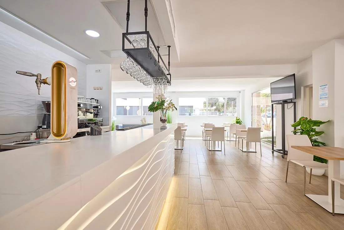 Lounge or bar in Welikehotel Fenix