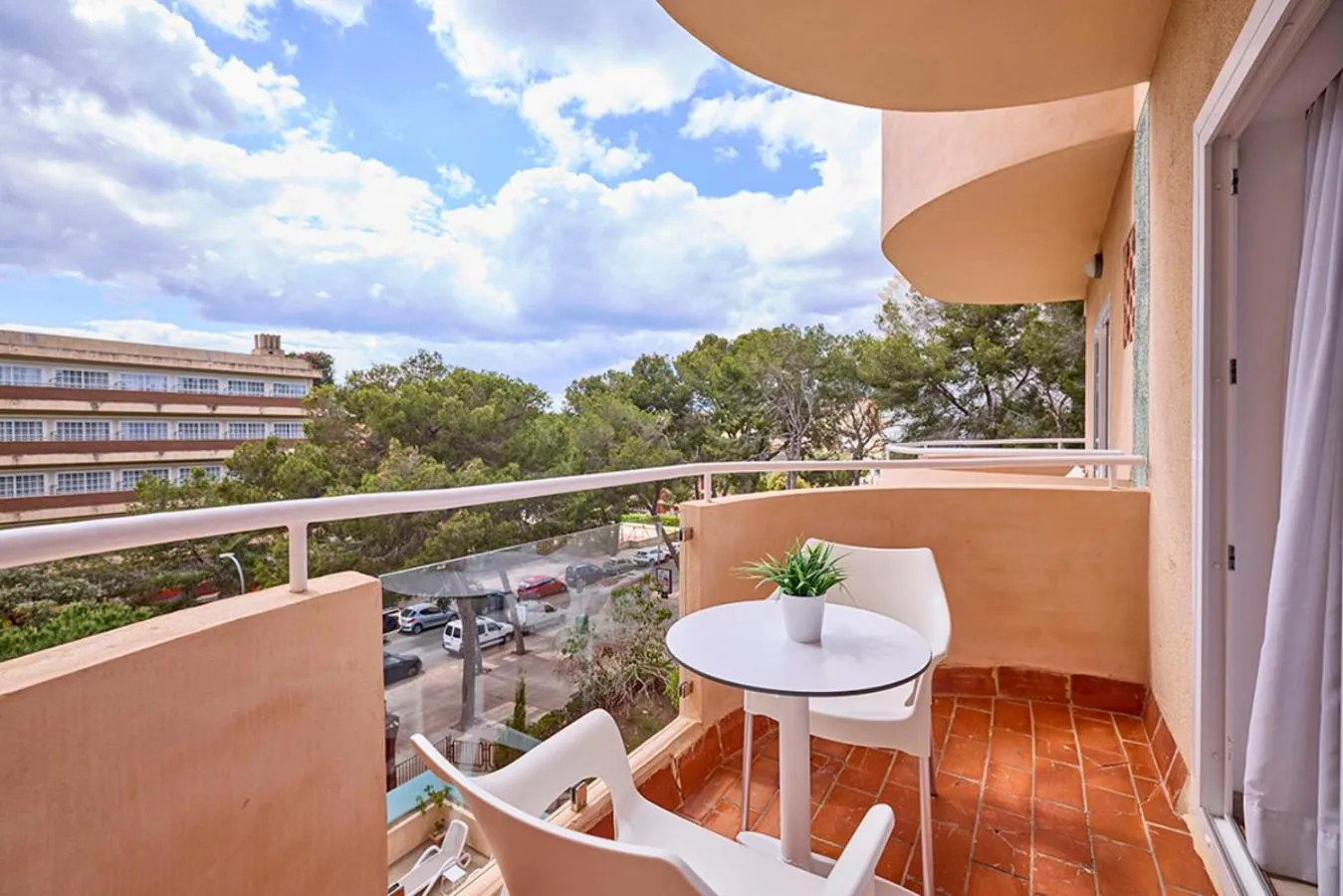 Balcony/Terrace in Welikehotel Fenix