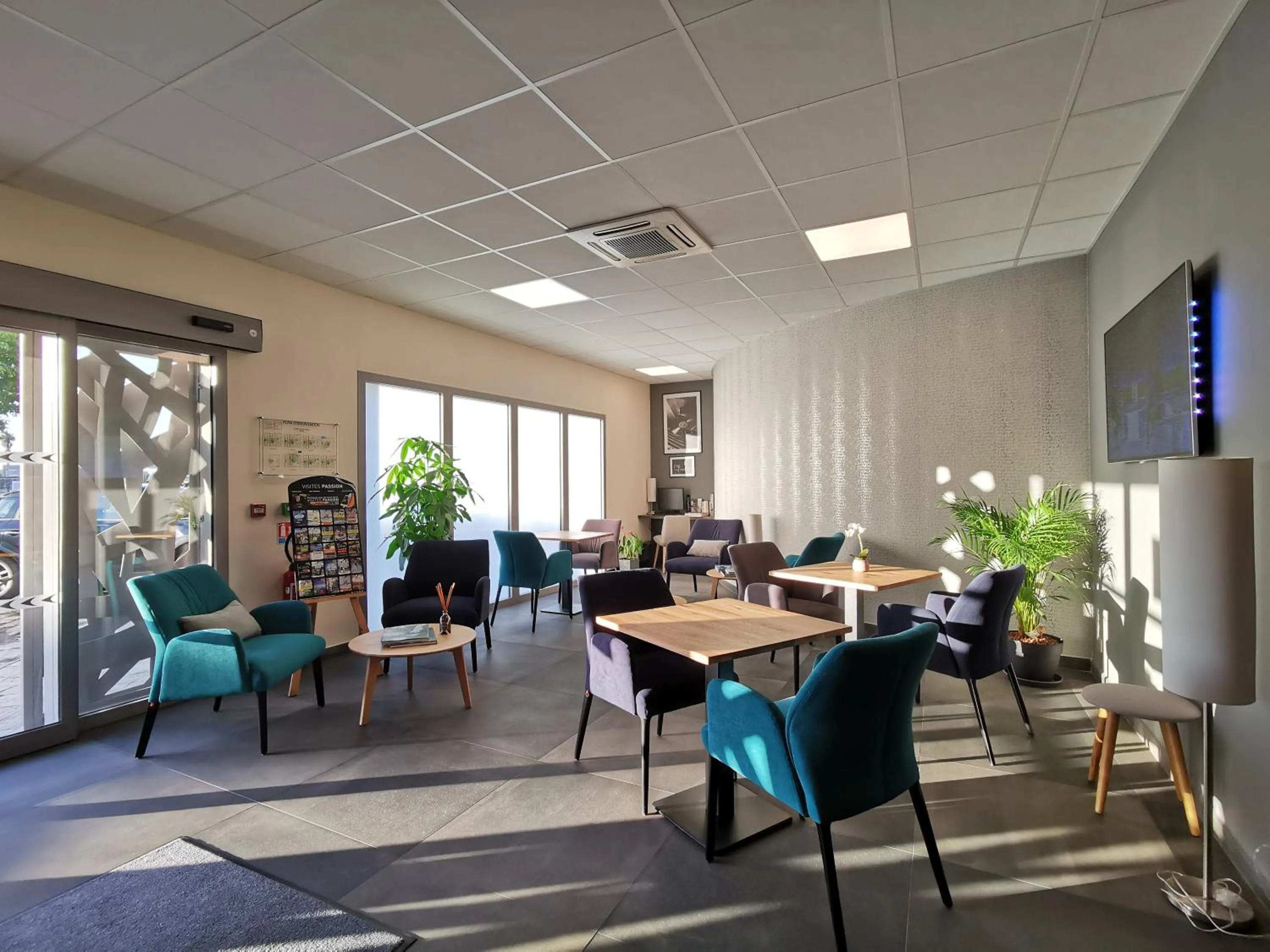 Lobby or reception in Hotel Port Toga